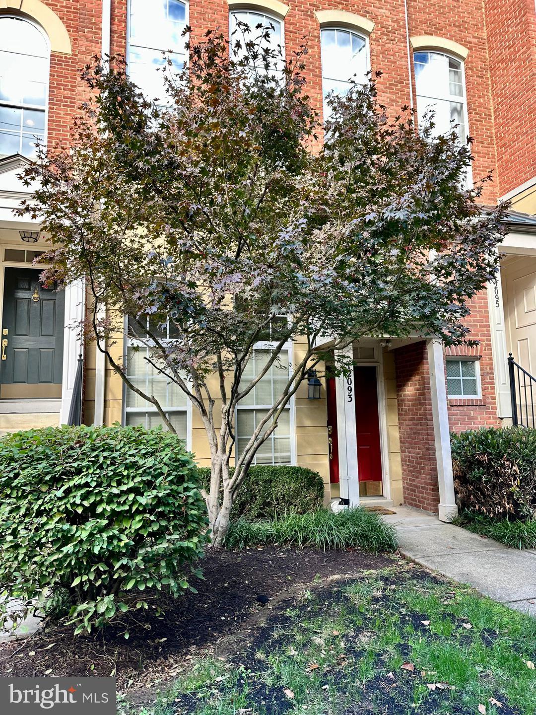 12093 TRUMBULL WAY 12A