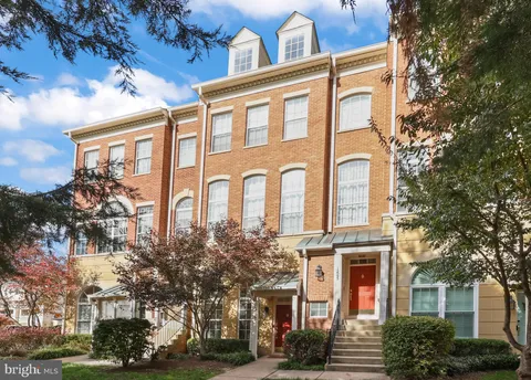 12093 Trumbull Way Unit 12A, Reston, VA MLS: VAFX2277266