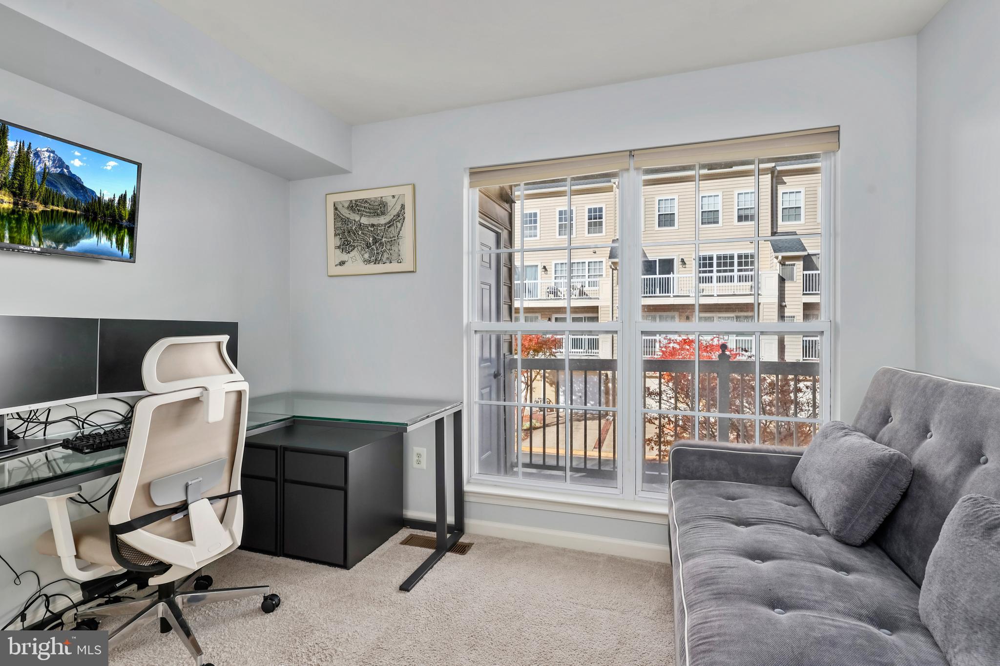 LINCOLN PARK - Residential