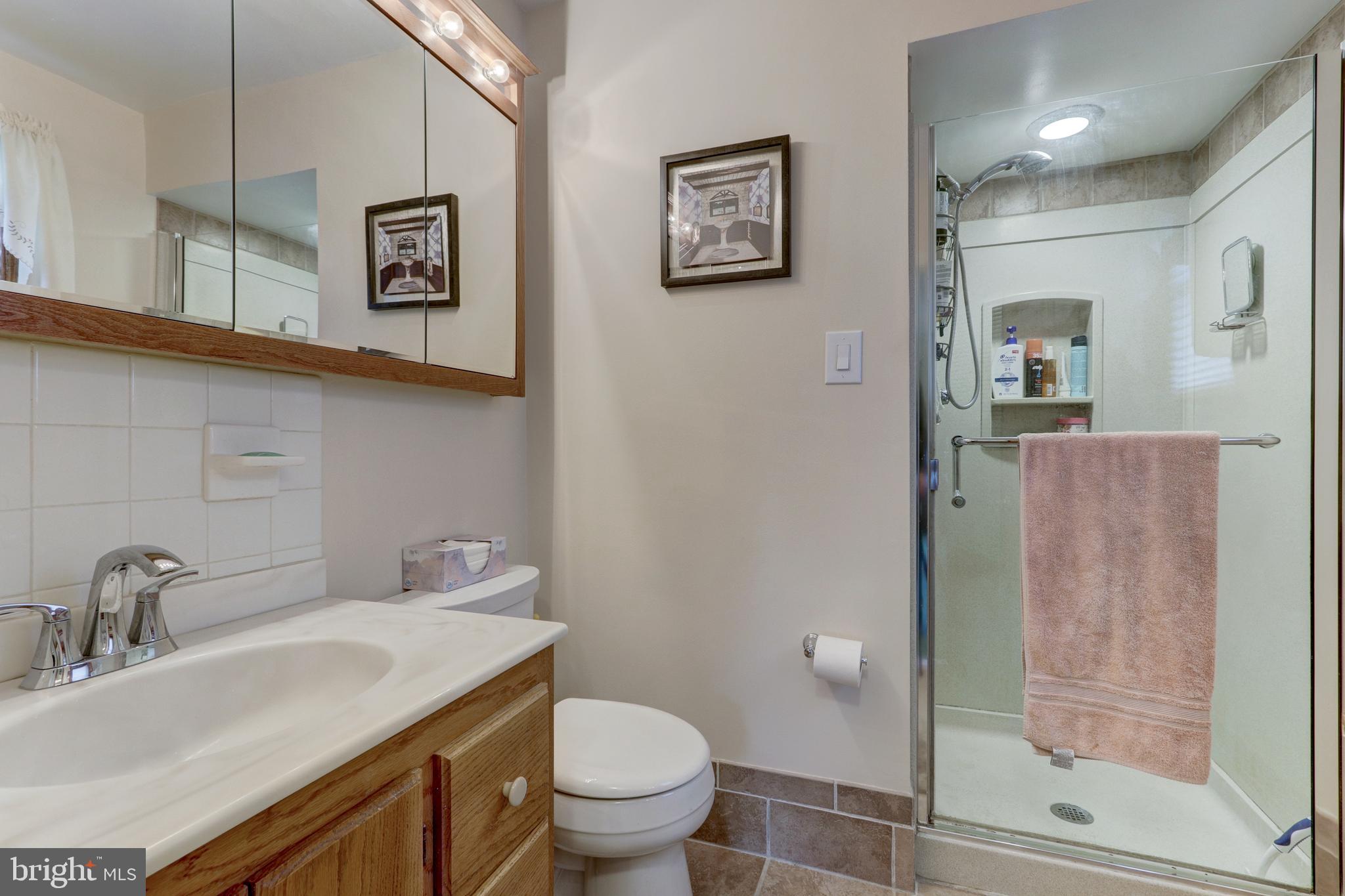 SOMERTON - Residential