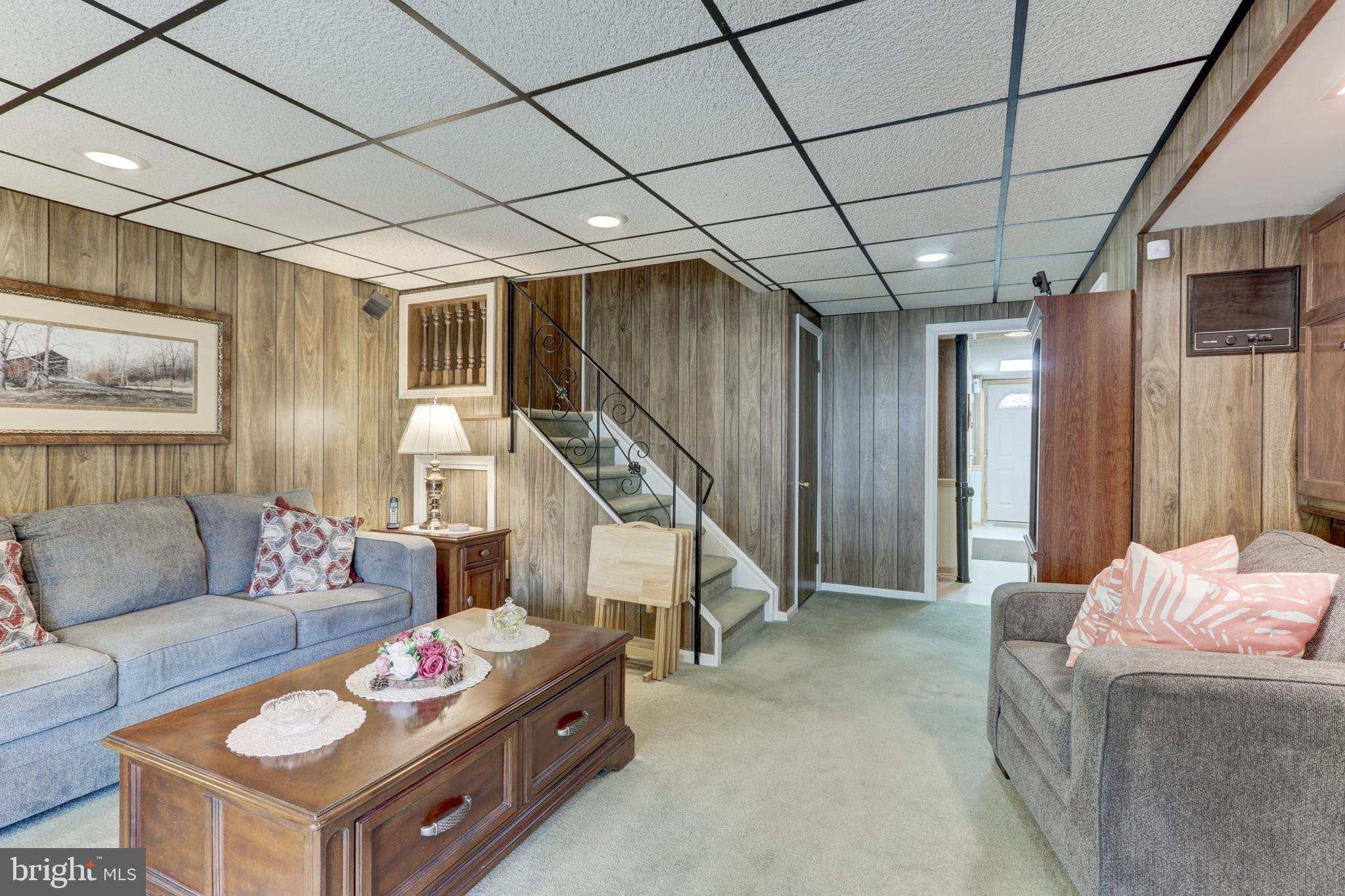 SOMERTON - Residential