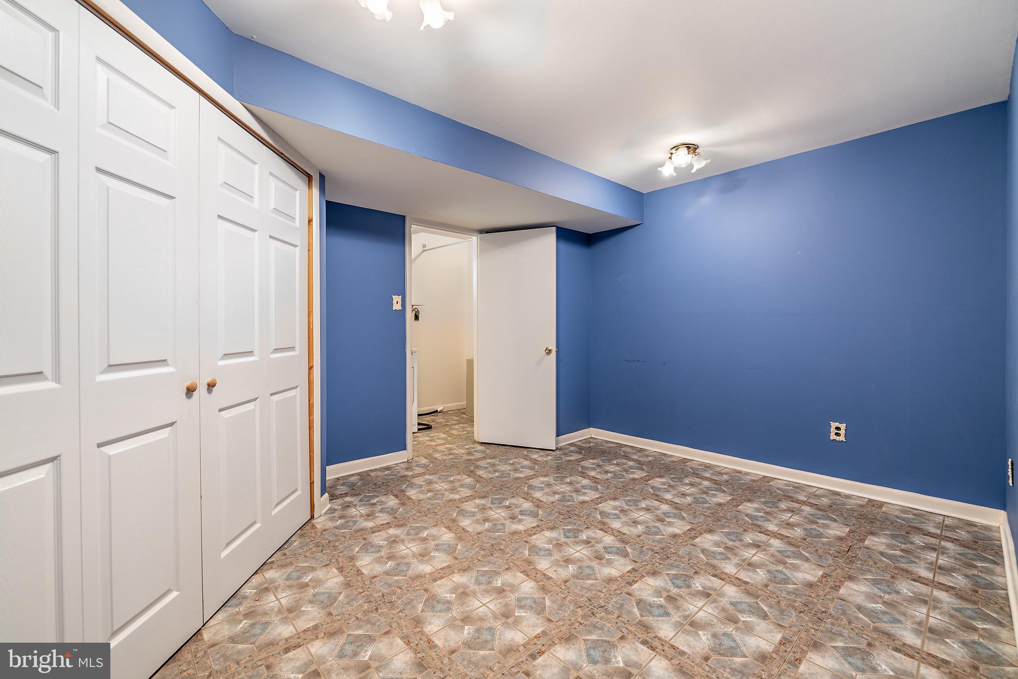 KINGSWOOD - Residential