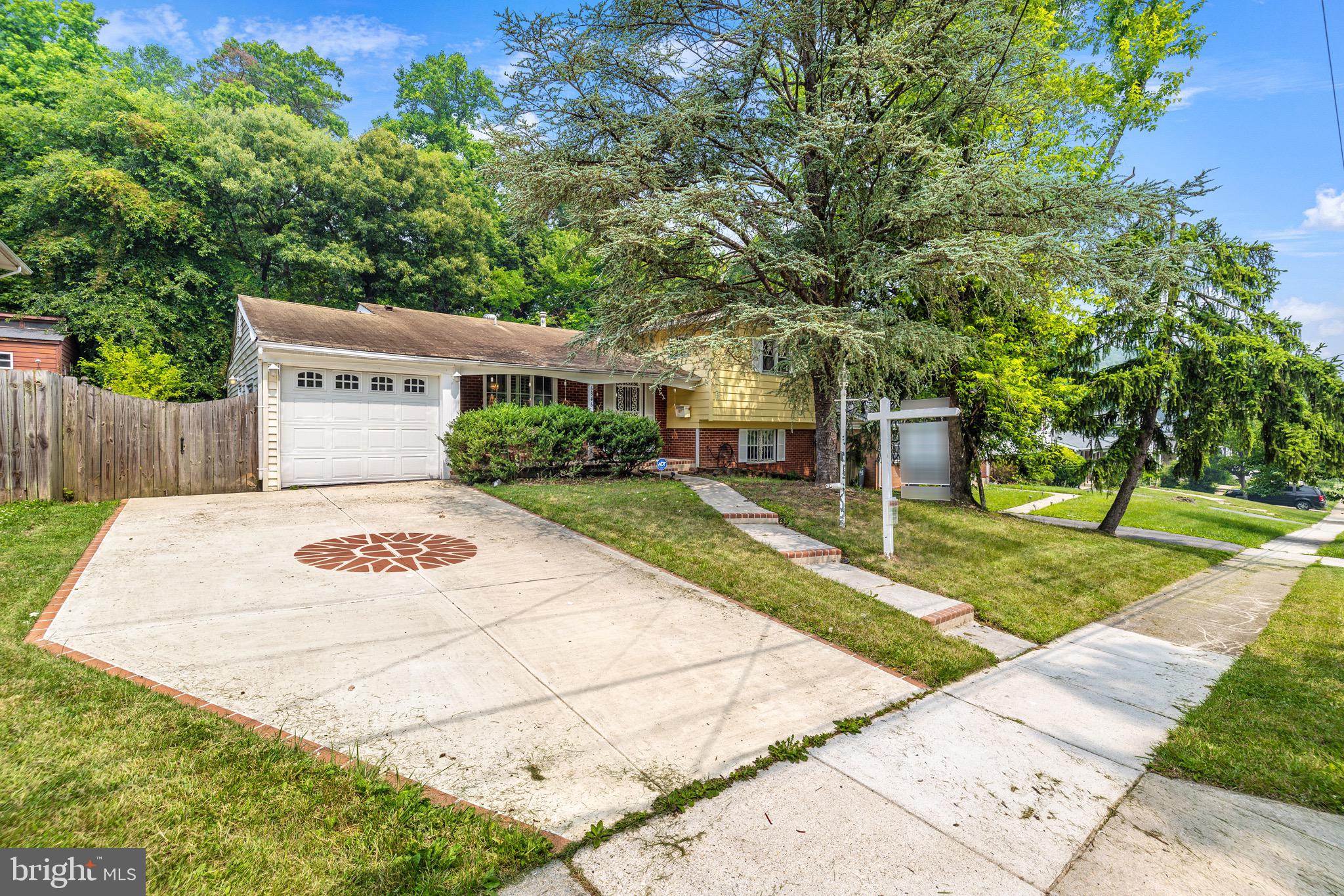 KINGSWOOD - Residential