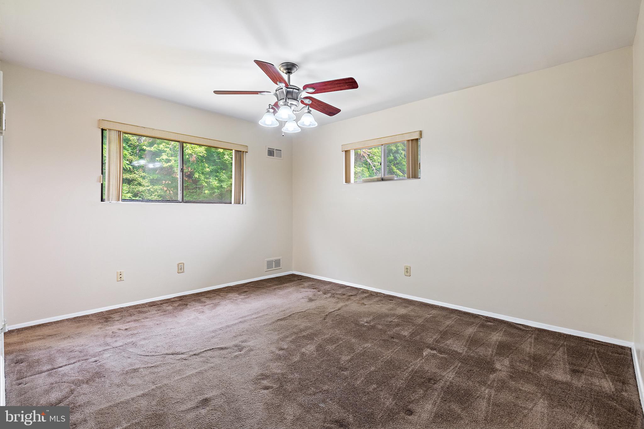 KINGSWOOD - Residential