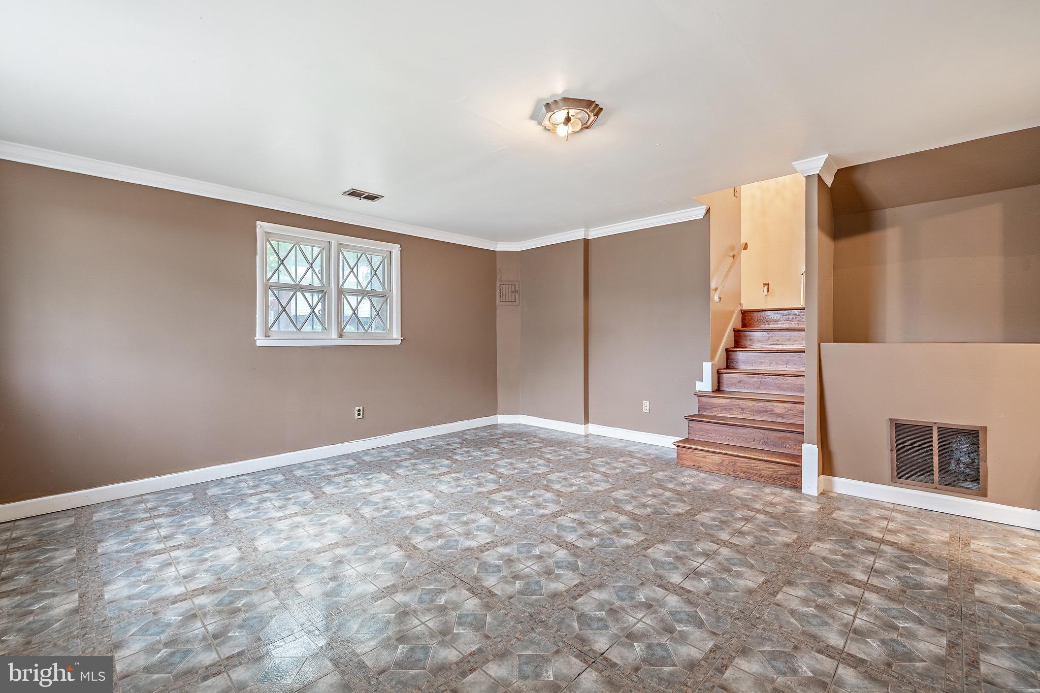 KINGSWOOD - Residential