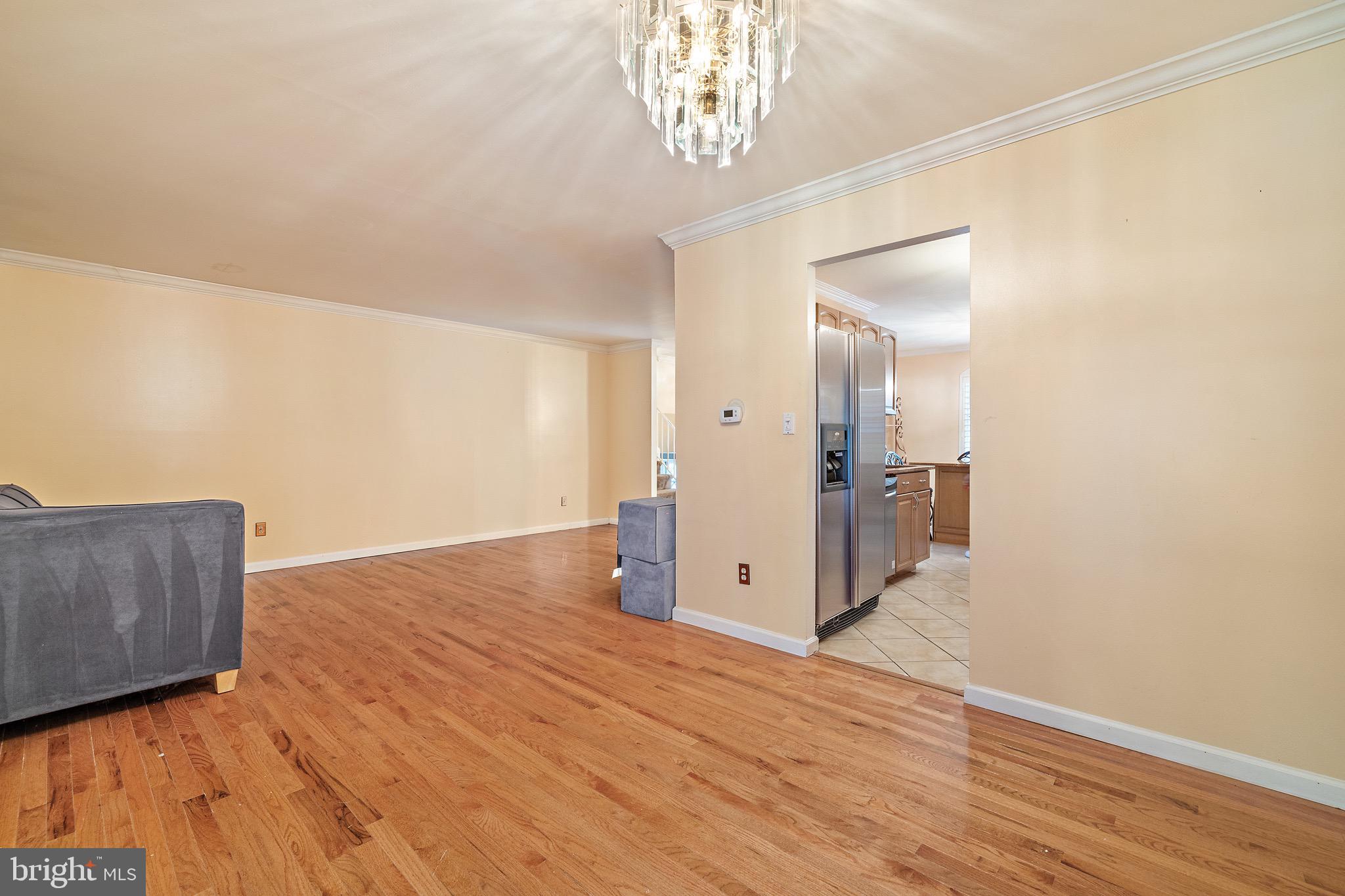 KINGSWOOD - Residential