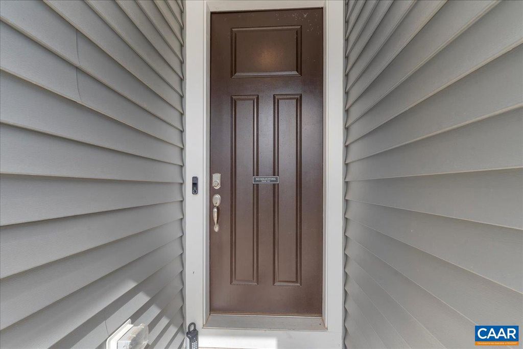 Photo of 407 Meadows Dr Ln, ORANGE, VA 22960 (MLS # 669436)