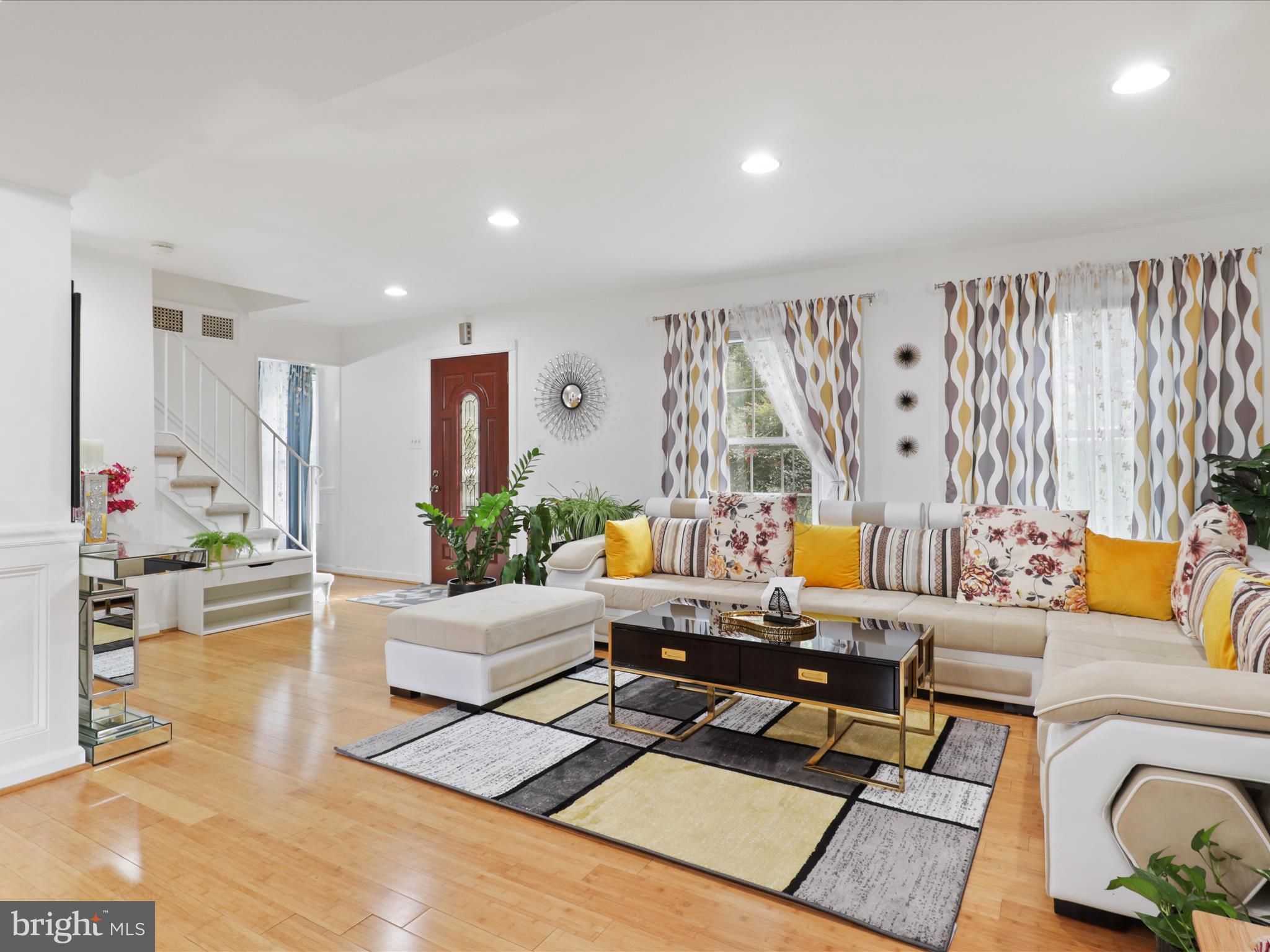 TIBURON - Residential