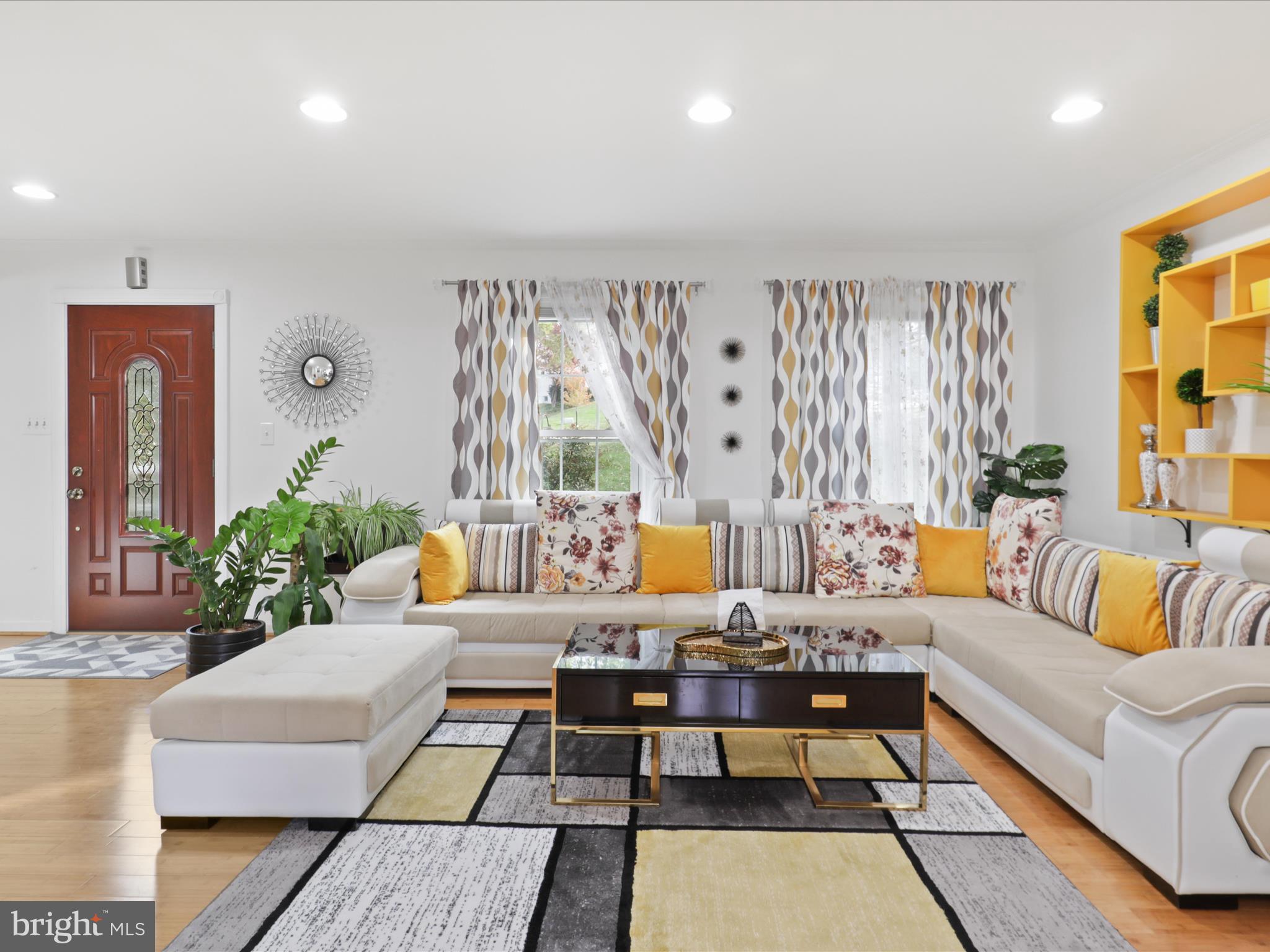 TIBURON - Residential