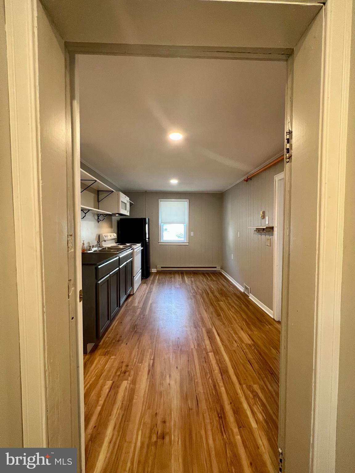 CHARLES TOWN - Residential Lease