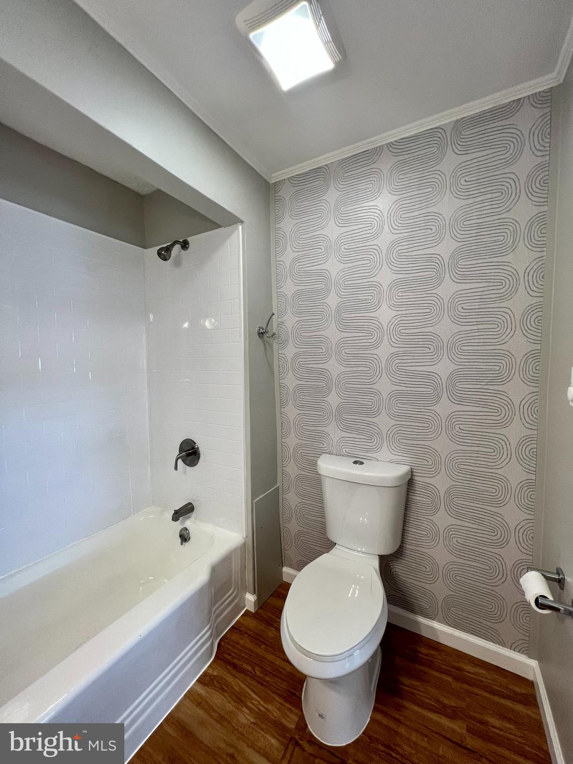 CHARLES TOWN - Residential Lease