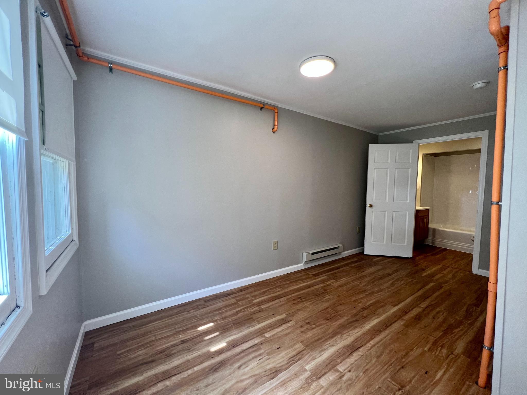 CHARLES TOWN - Residential Lease