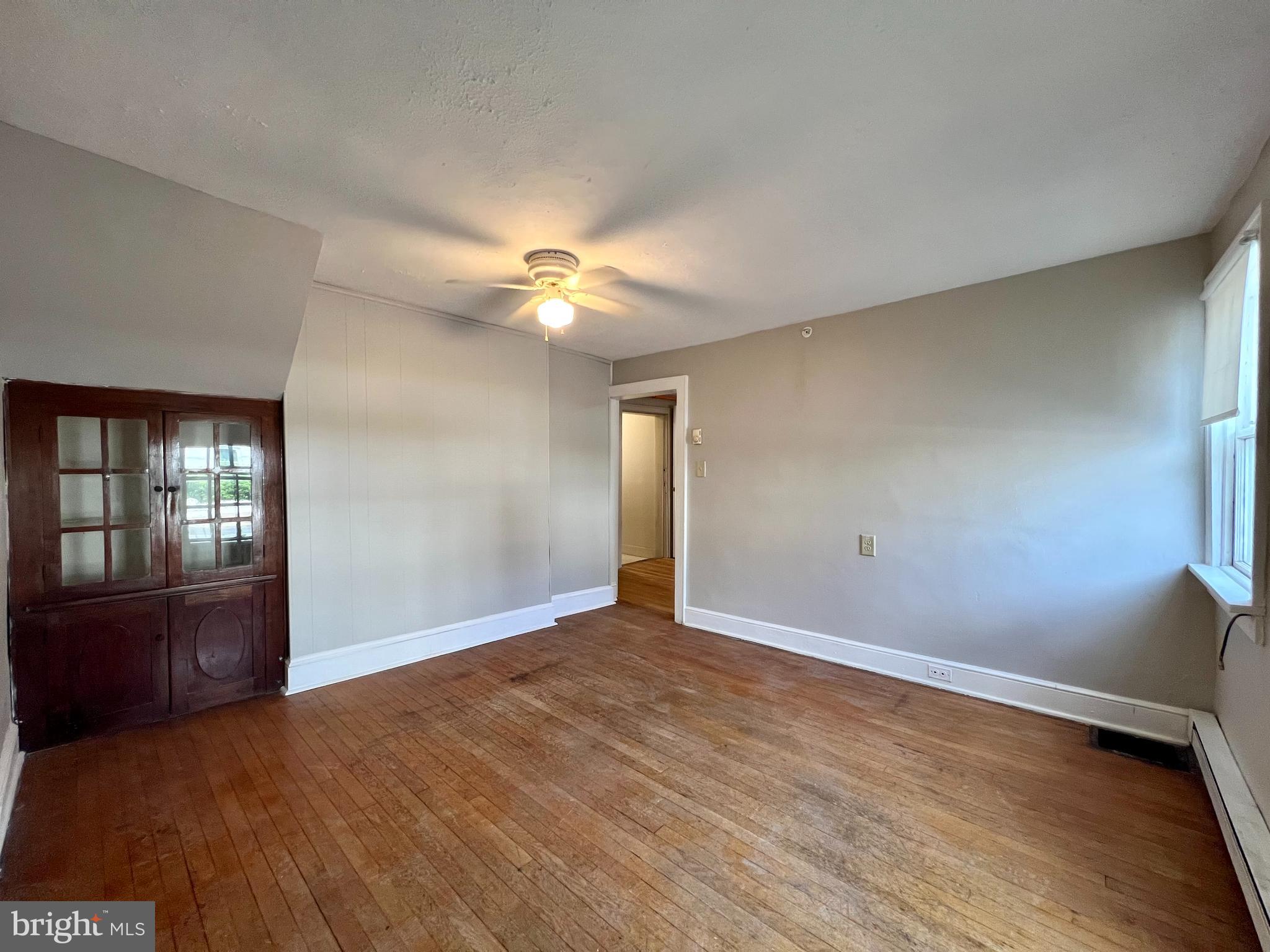 CHARLES TOWN - Residential Lease