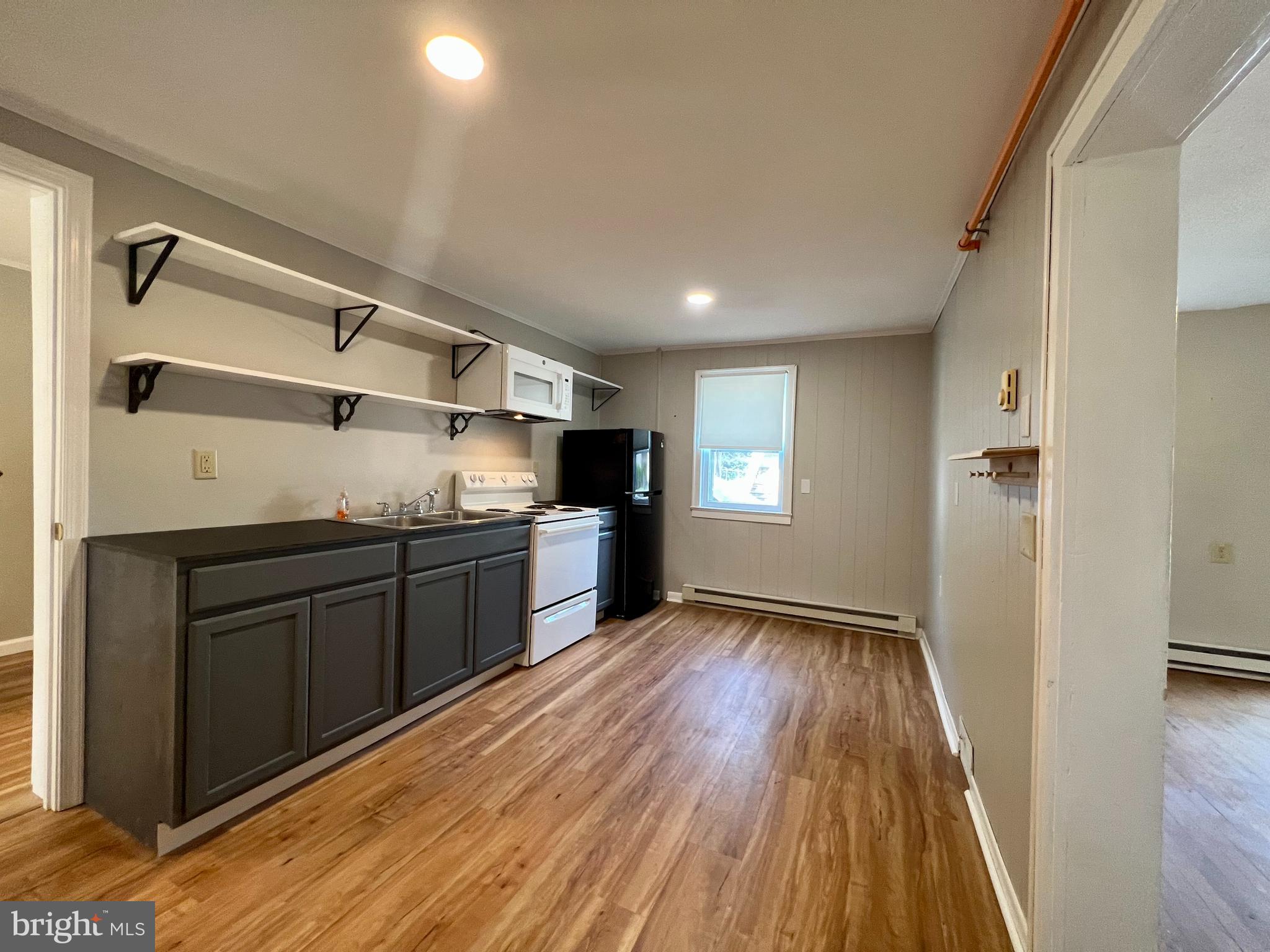 CHARLES TOWN - Residential Lease