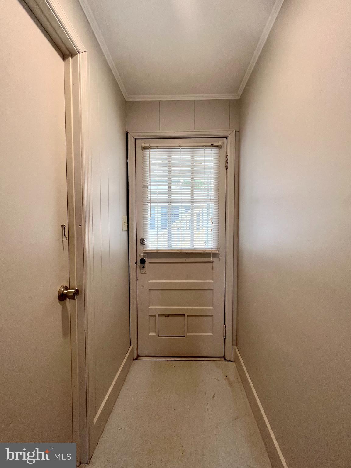 CHARLES TOWN - Residential Lease