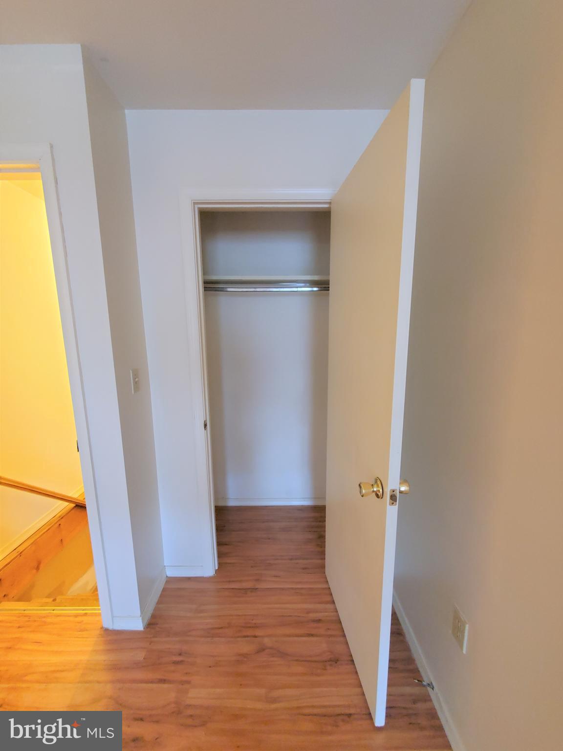 TWIN HILLS - Residential Lease