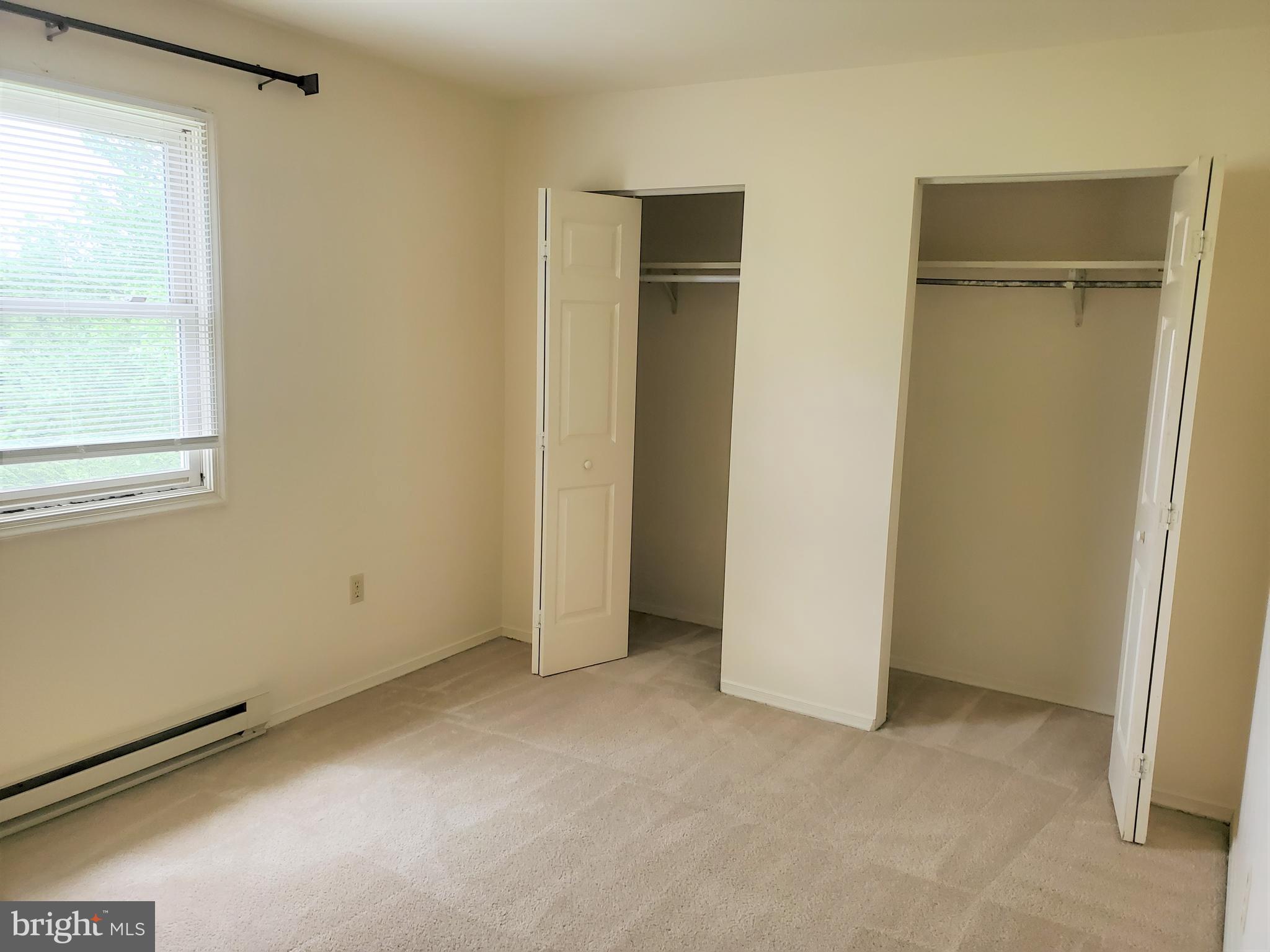 TWIN HILLS - Residential Lease