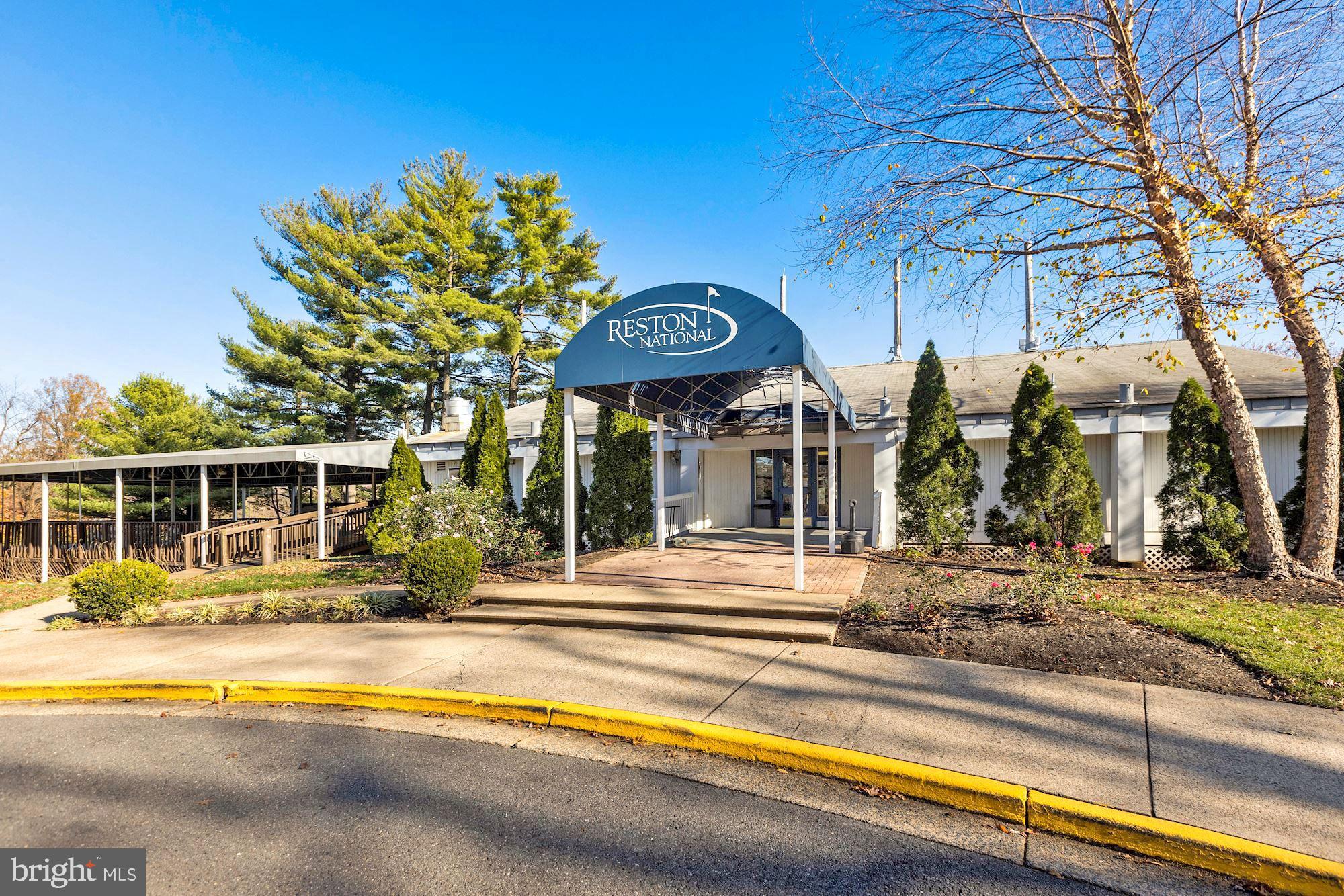 RESTON - Residential