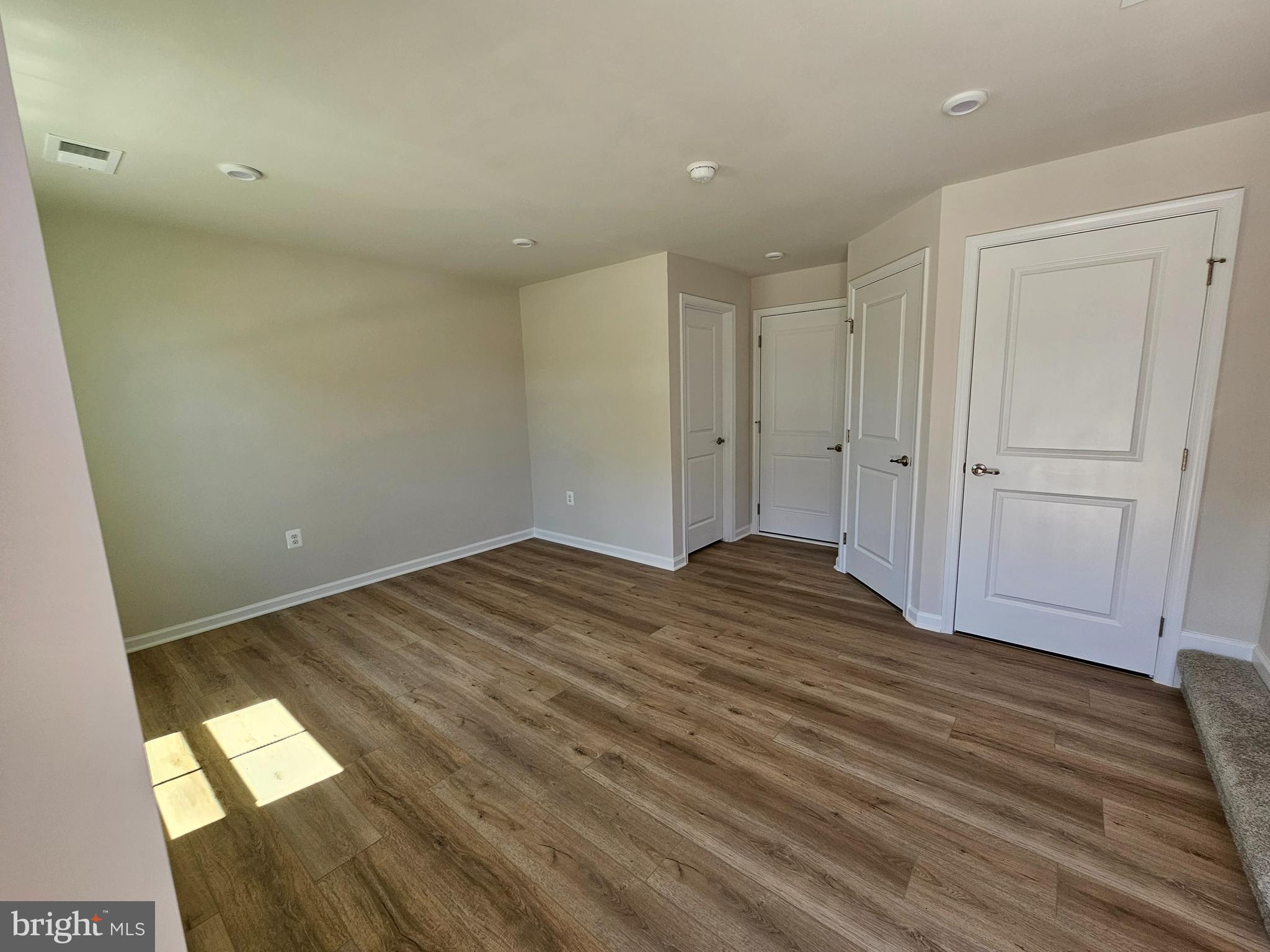 FREDERICKSBURG - Residential Lease