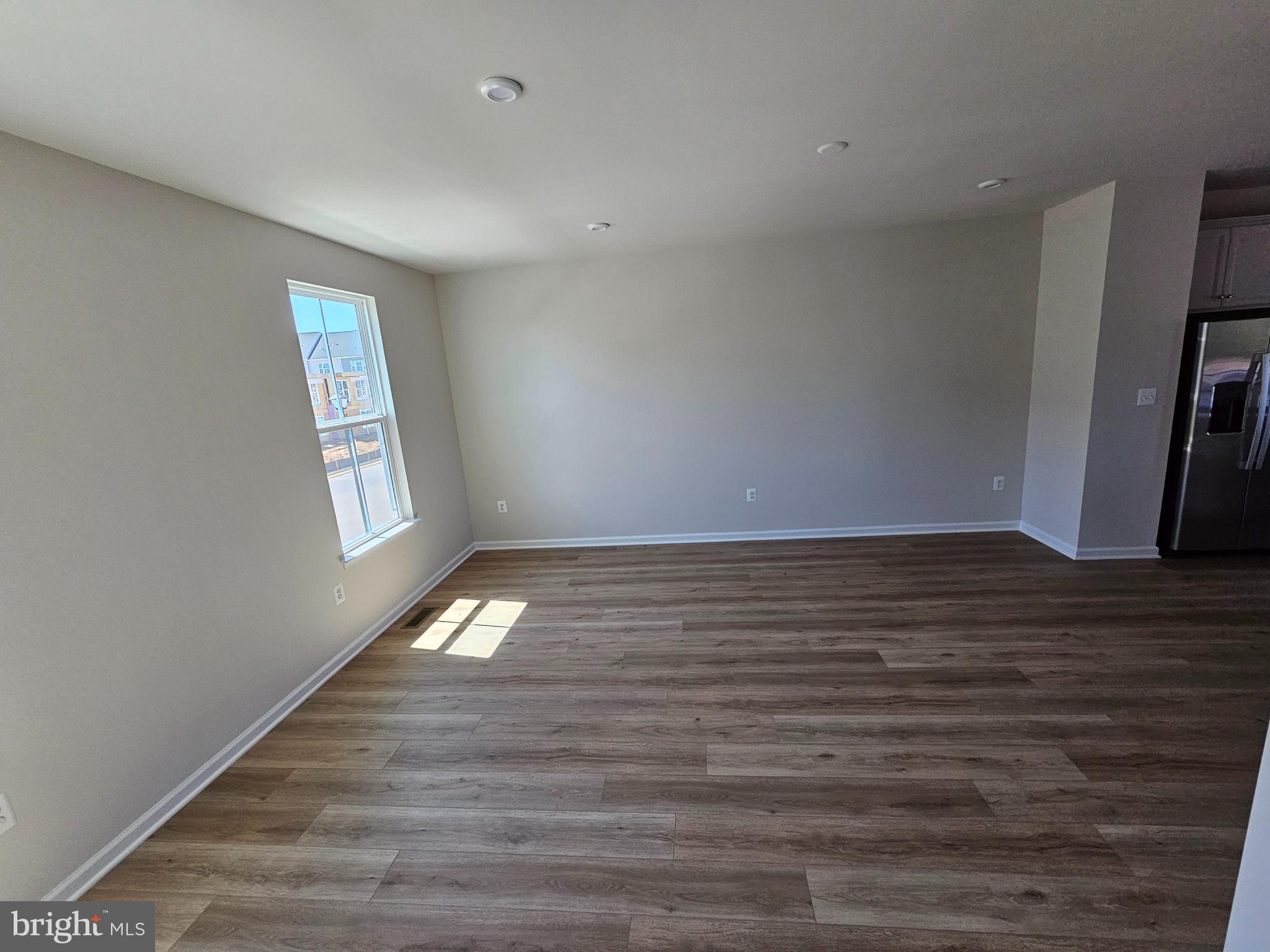 FREDERICKSBURG - Residential Lease