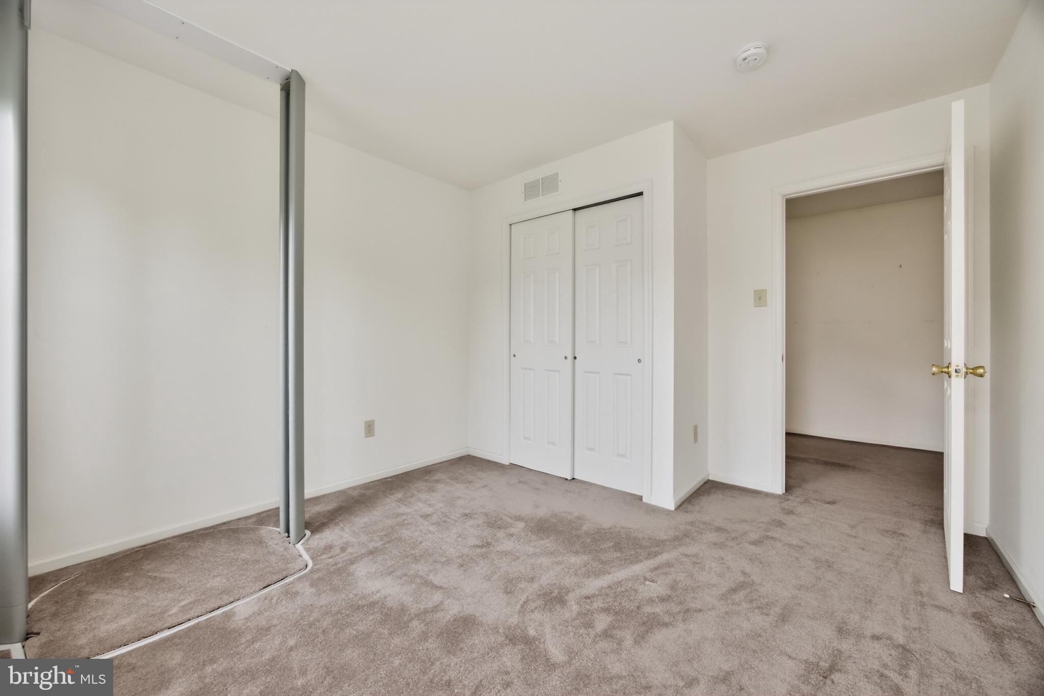 THE SUMMIT - Residential