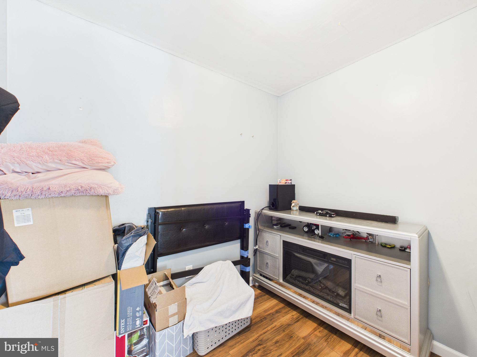 STERLING  PARK - Residential