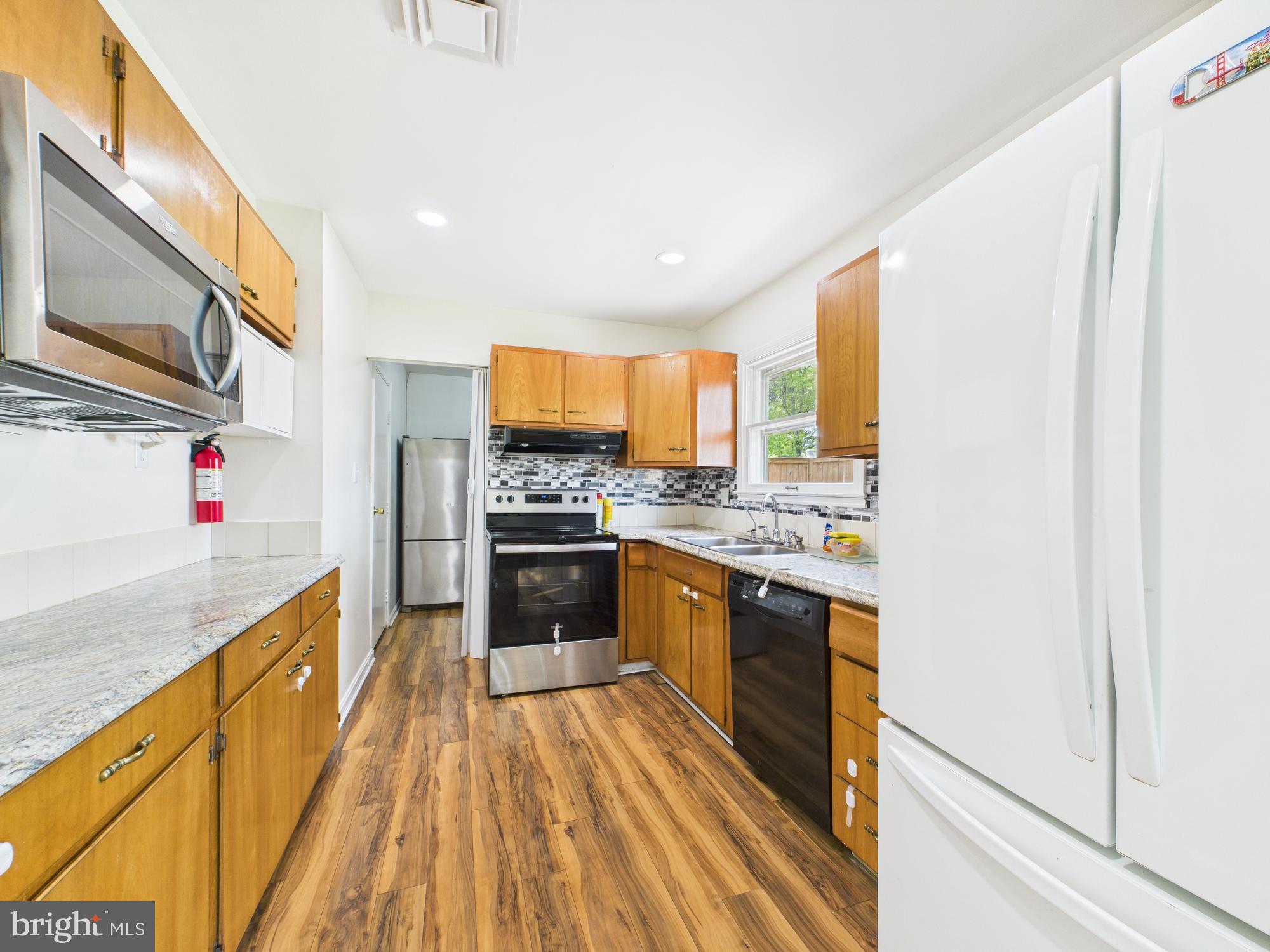 STERLING  PARK - Residential