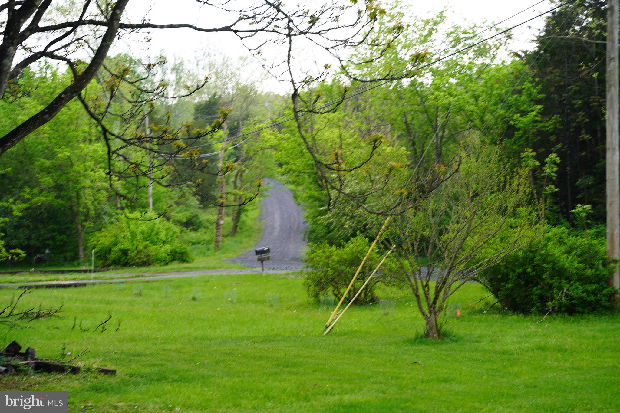 HIDDEN RIVER - Residential