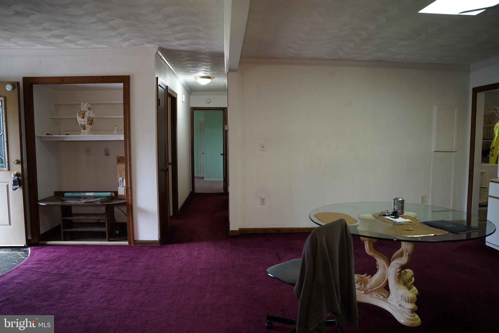 HIDDEN RIVER - Residential