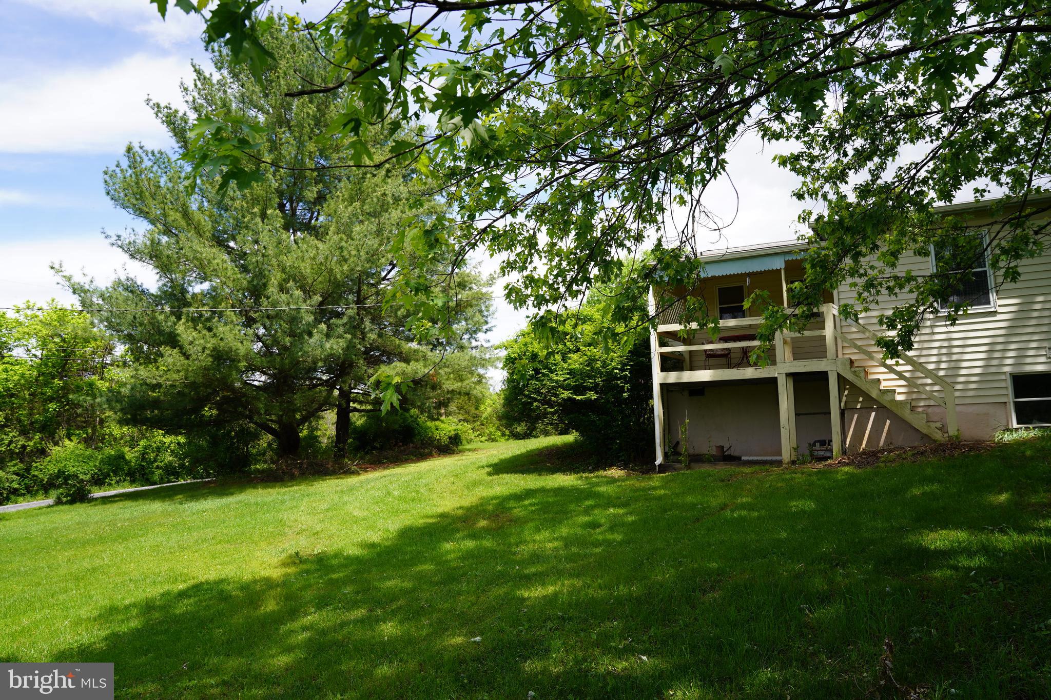 HIDDEN RIVER - Residential