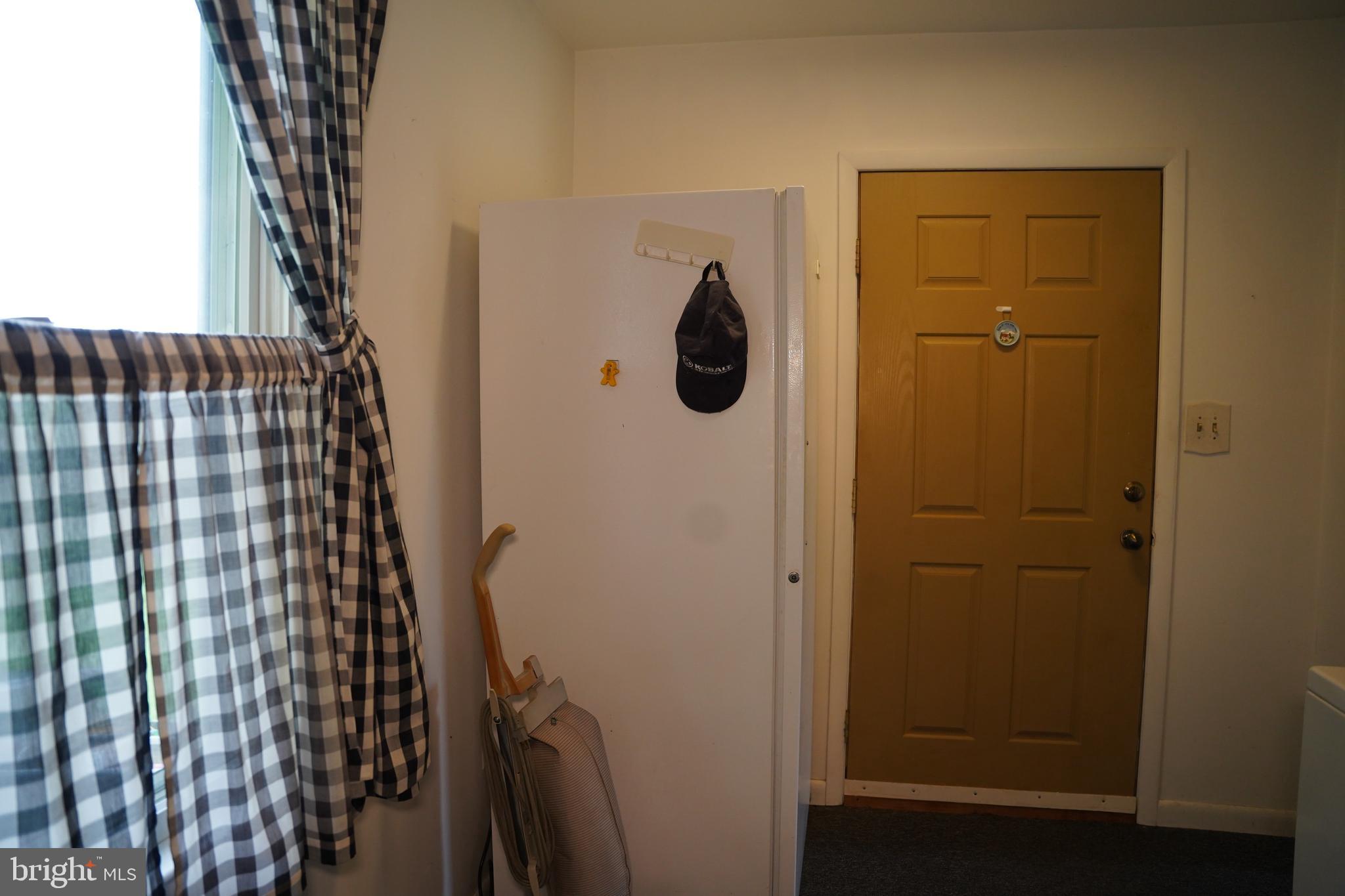 HIDDEN RIVER - Residential