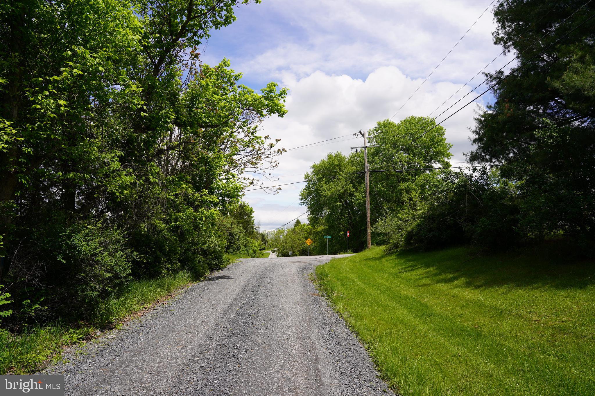 HIDDEN RIVER - Residential