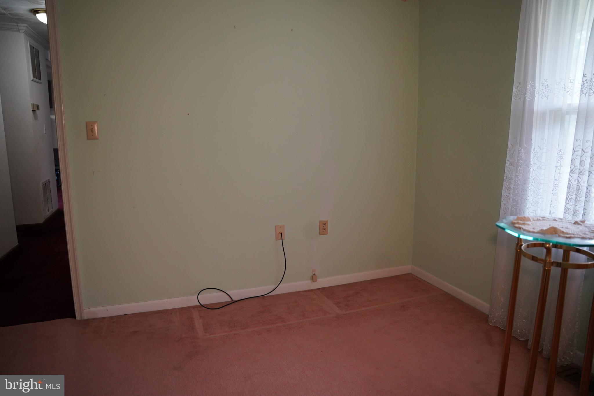 HIDDEN RIVER - Residential