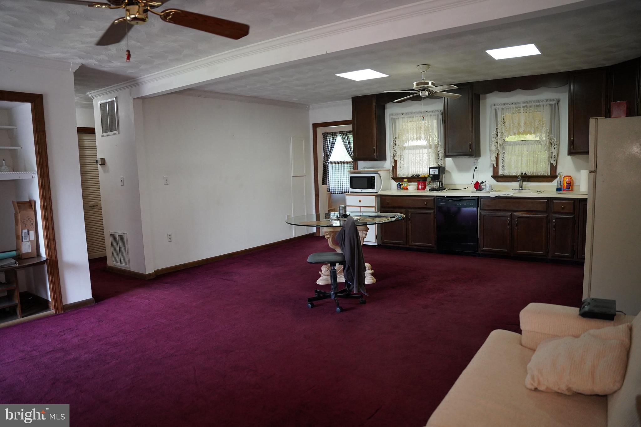 HIDDEN RIVER - Residential