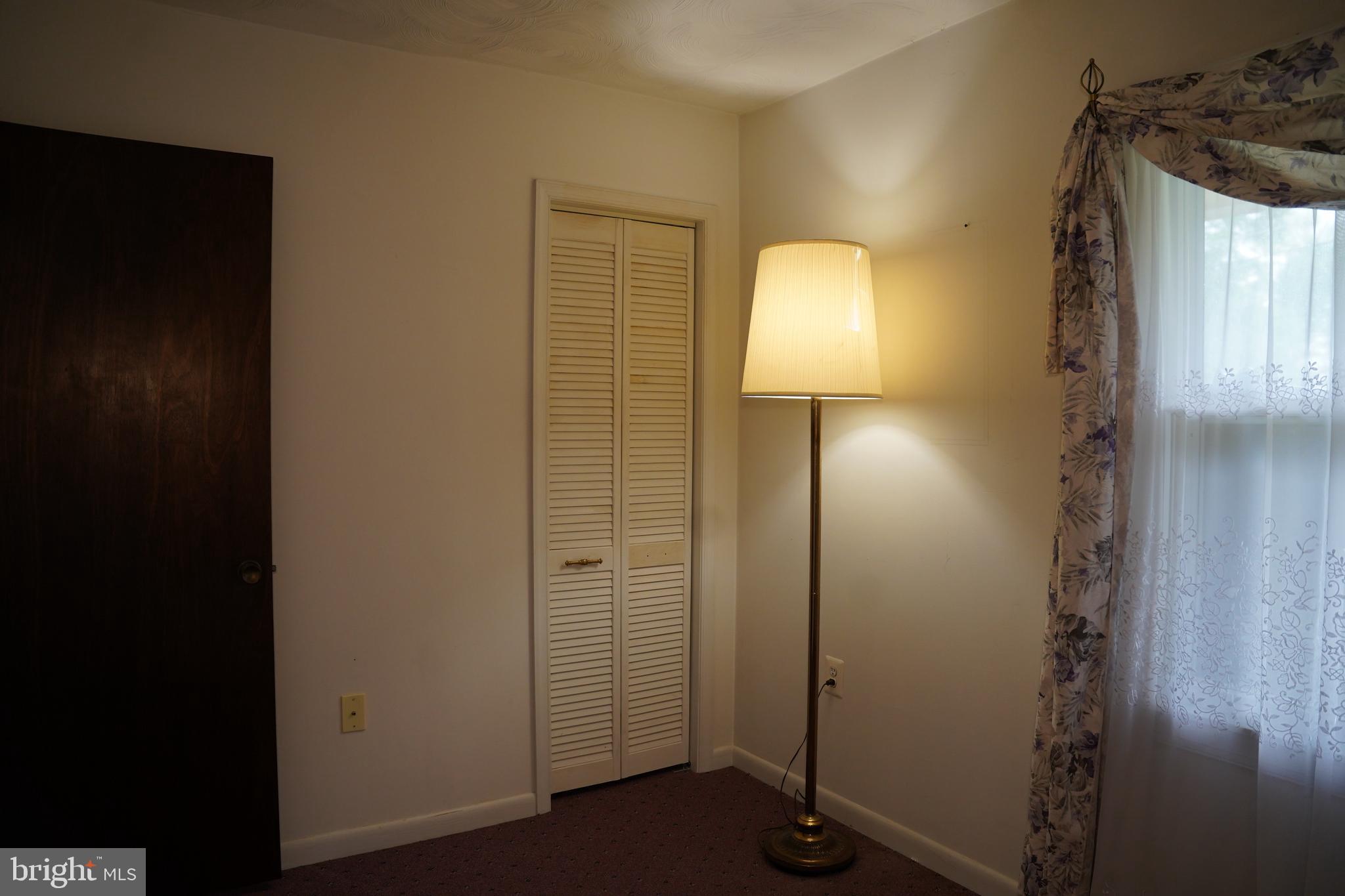 HIDDEN RIVER - Residential