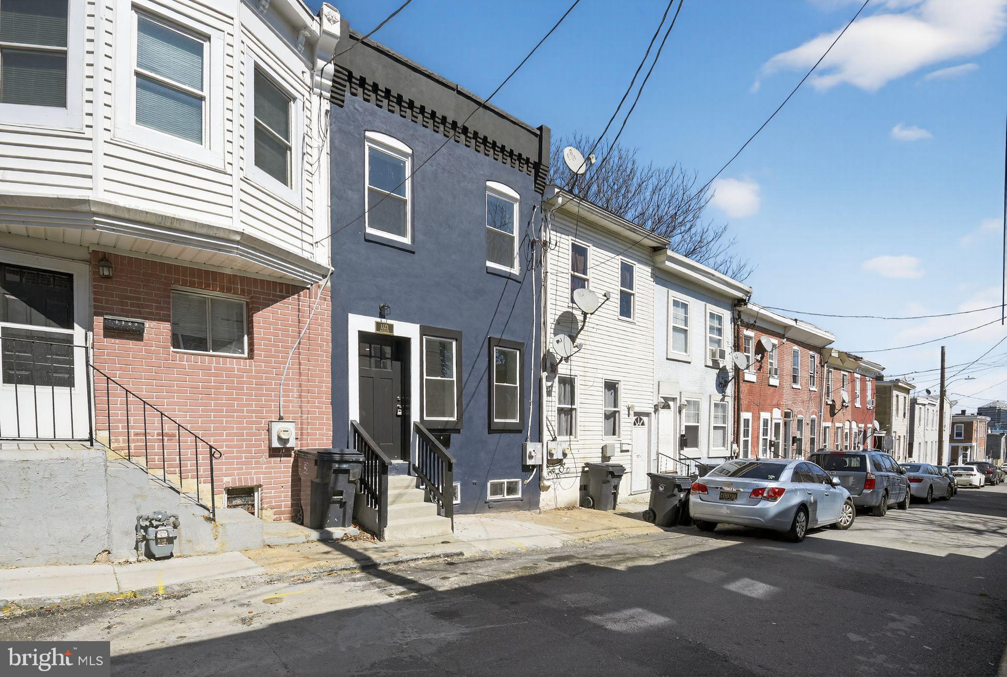 1123 PLEASANT STREET