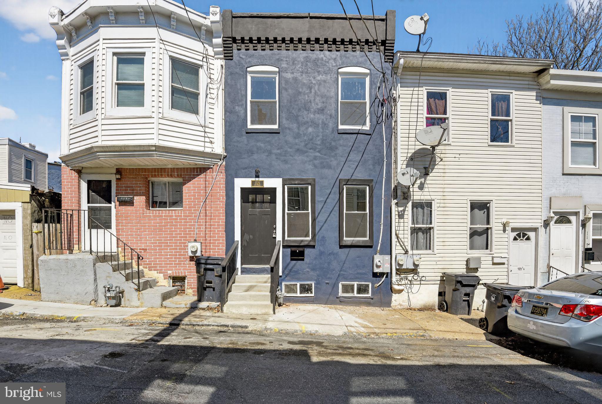 1123 PLEASANT STREET