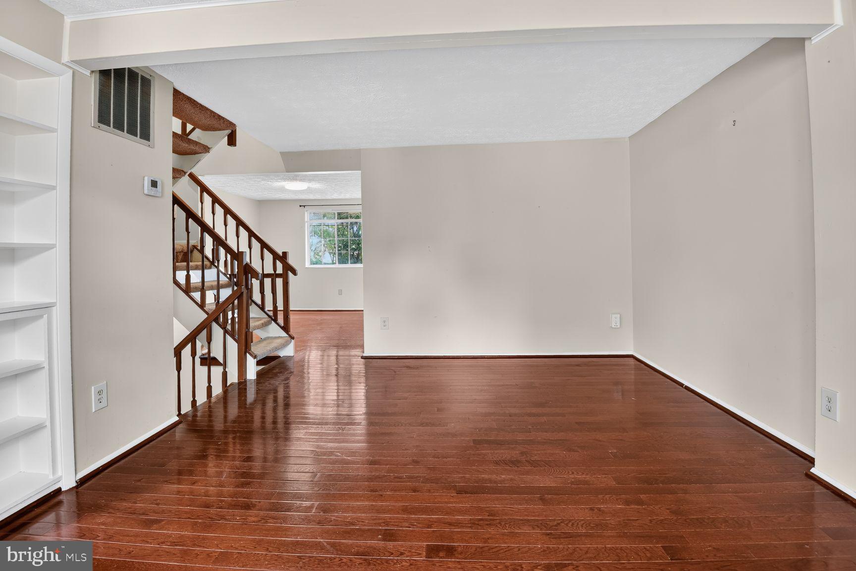 7988 TYSON OAKS CIRCLE