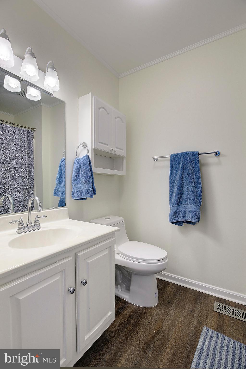 BLACKWALNUT COVE - Residential