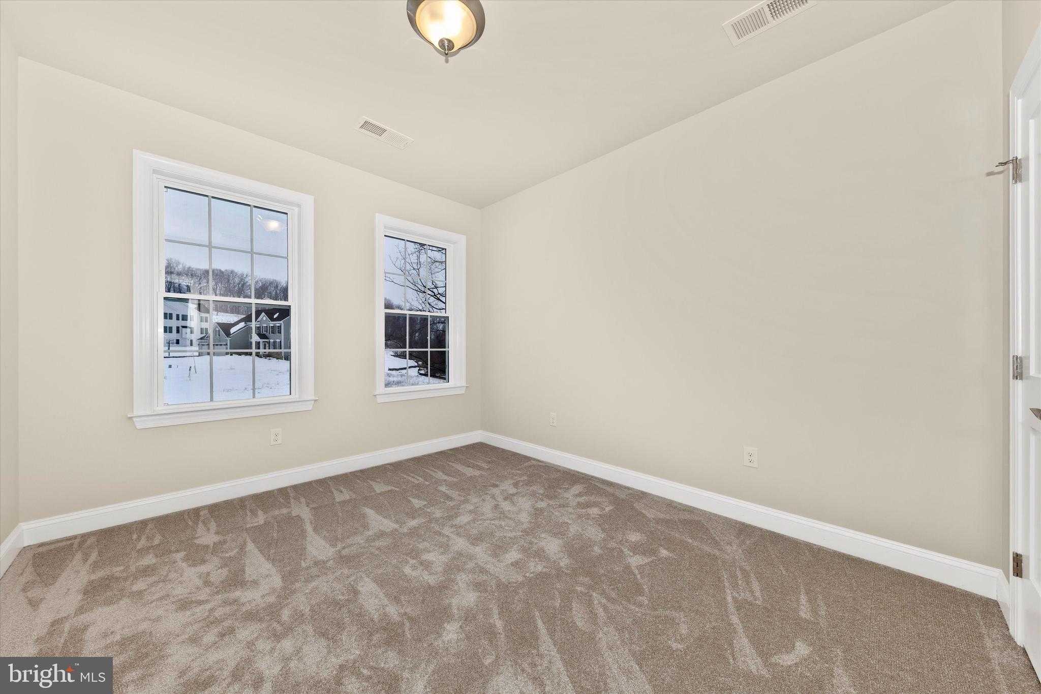 LEGACY FARMS - Residential