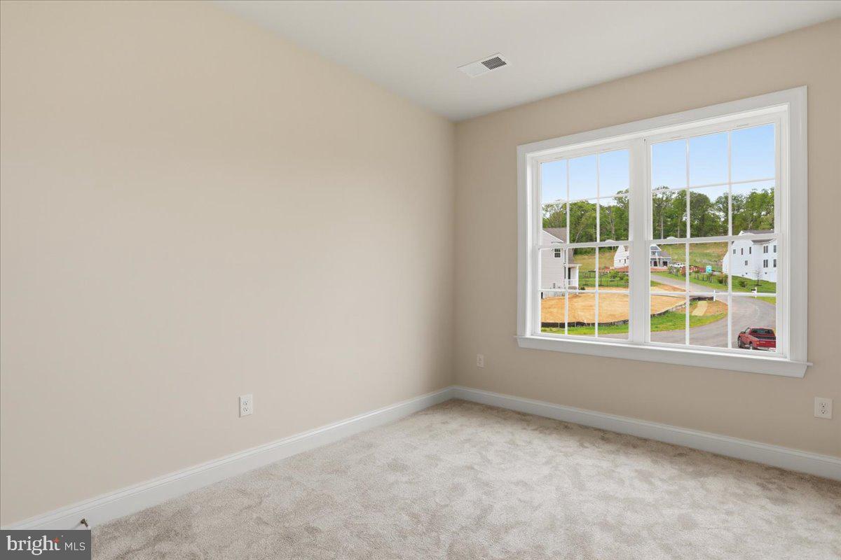 LEGACY FARMS - Residential