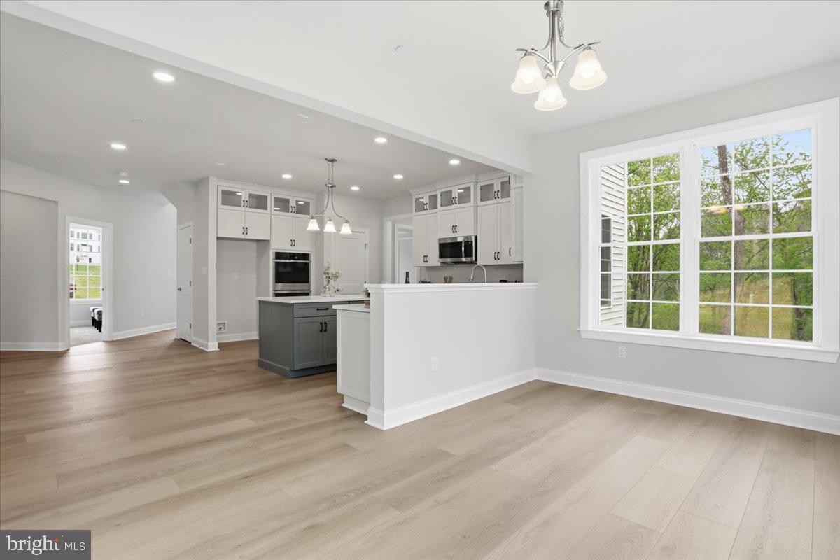 LEGACY FARMS - Residential