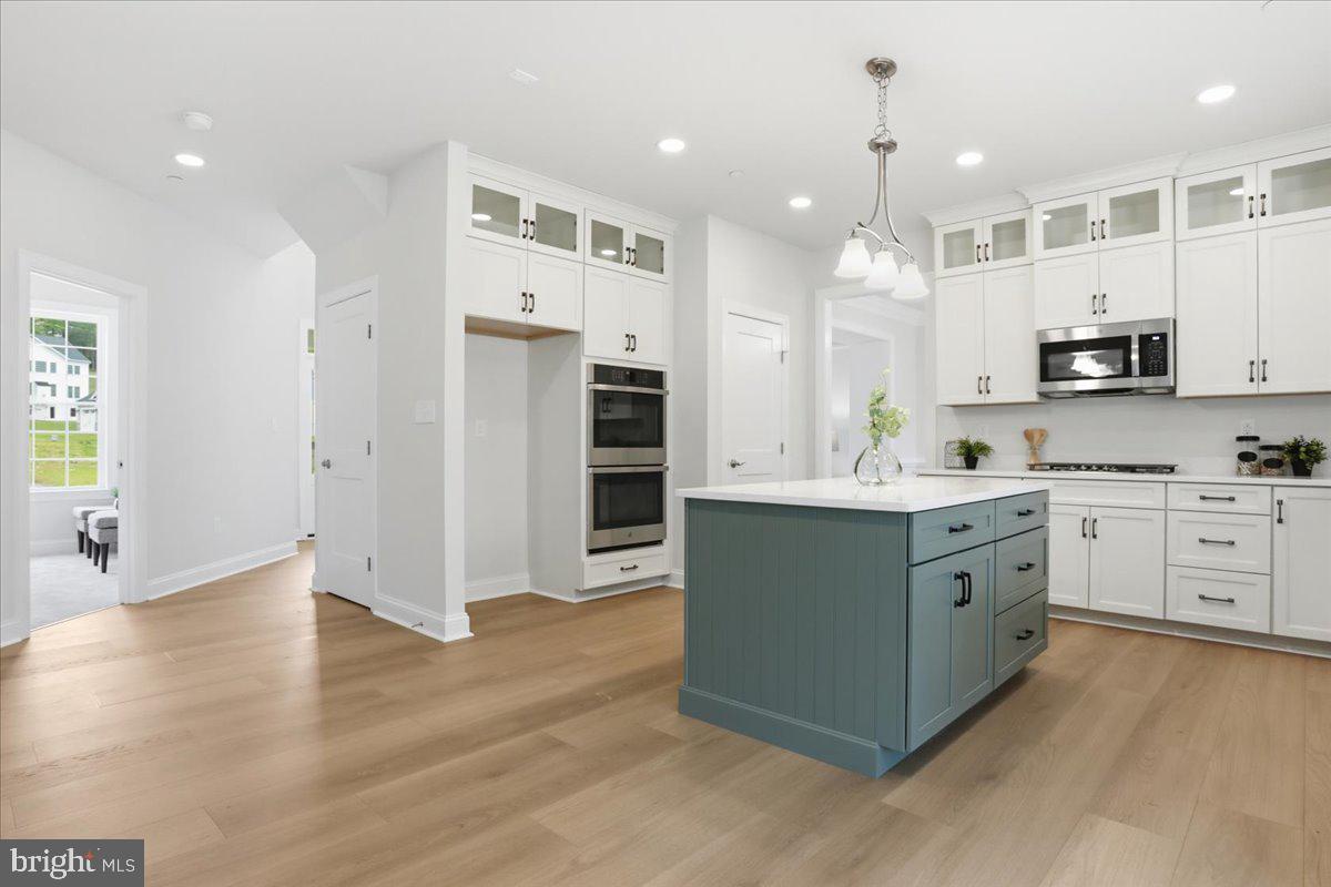 LEGACY FARMS - Residential