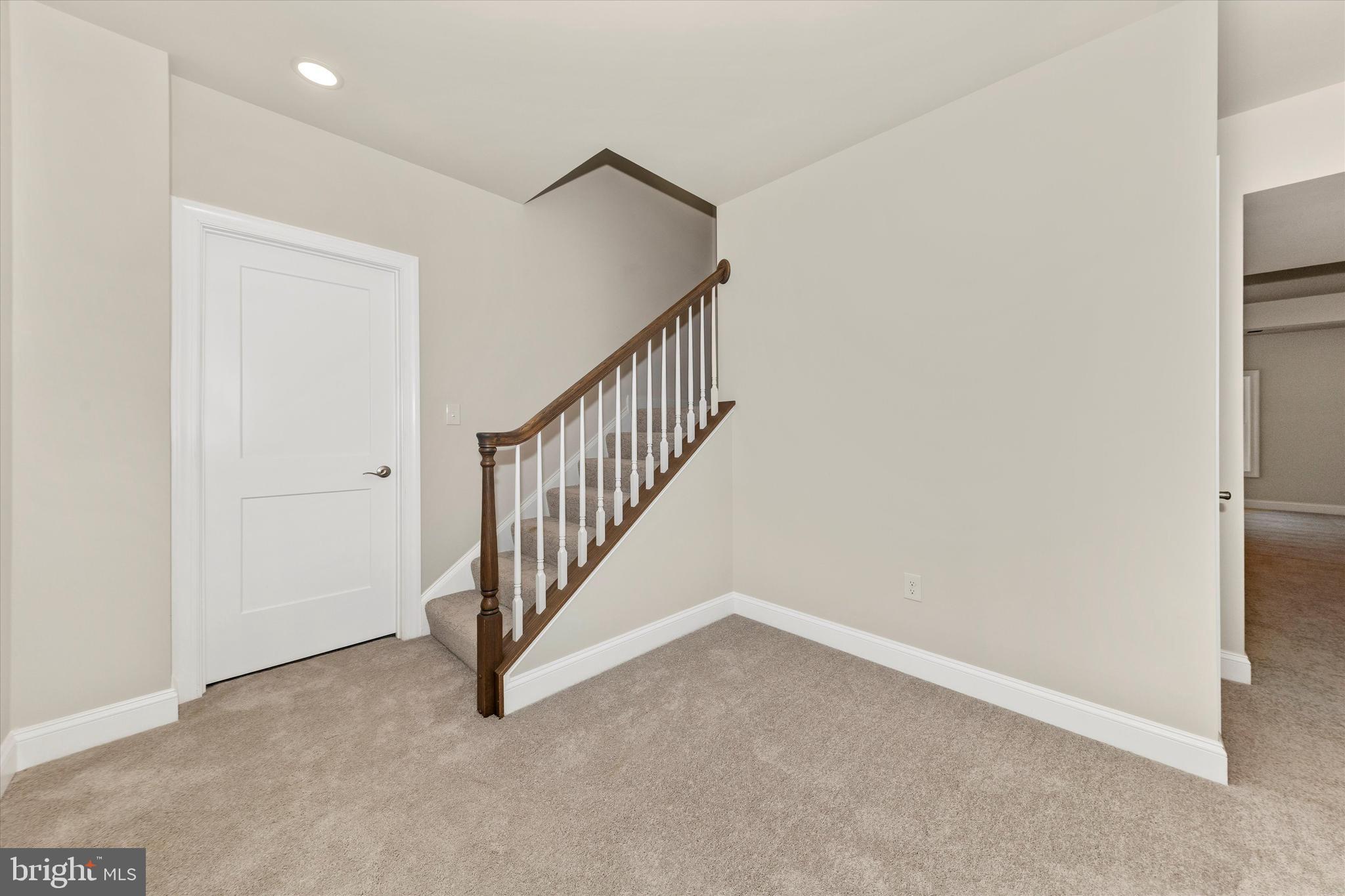 LEGACY FARMS - Residential