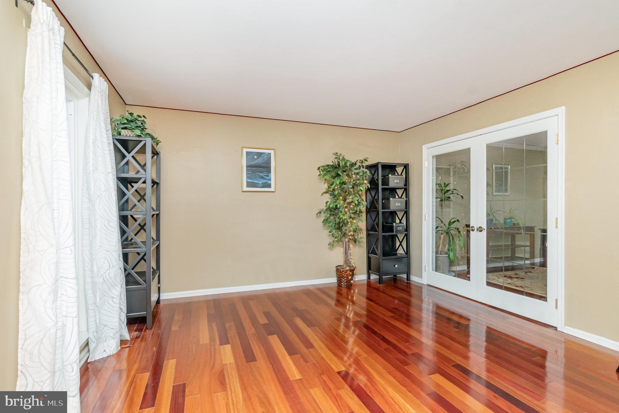 GRACE HARBOUR - Residential