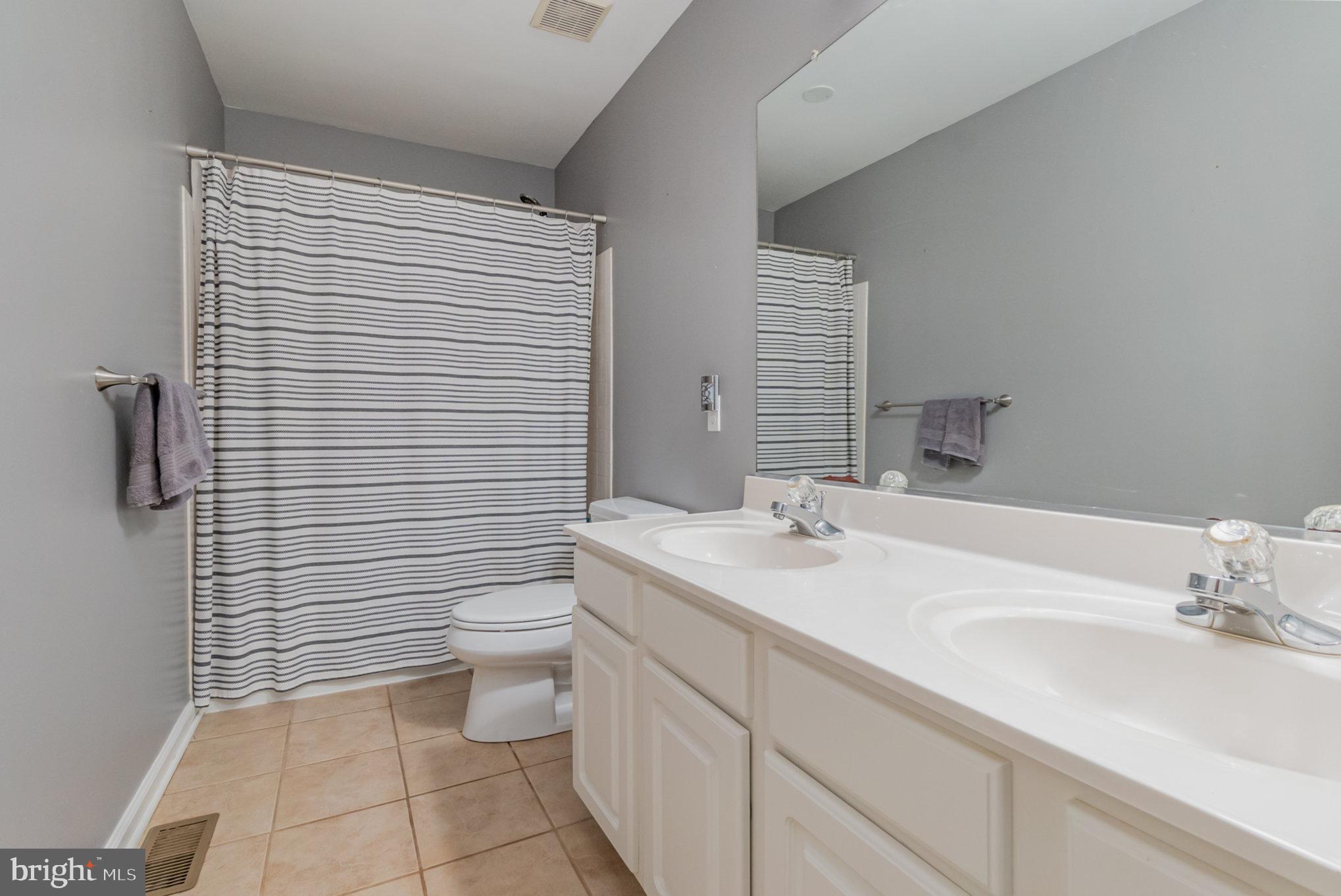 GRACE HARBOUR - Residential