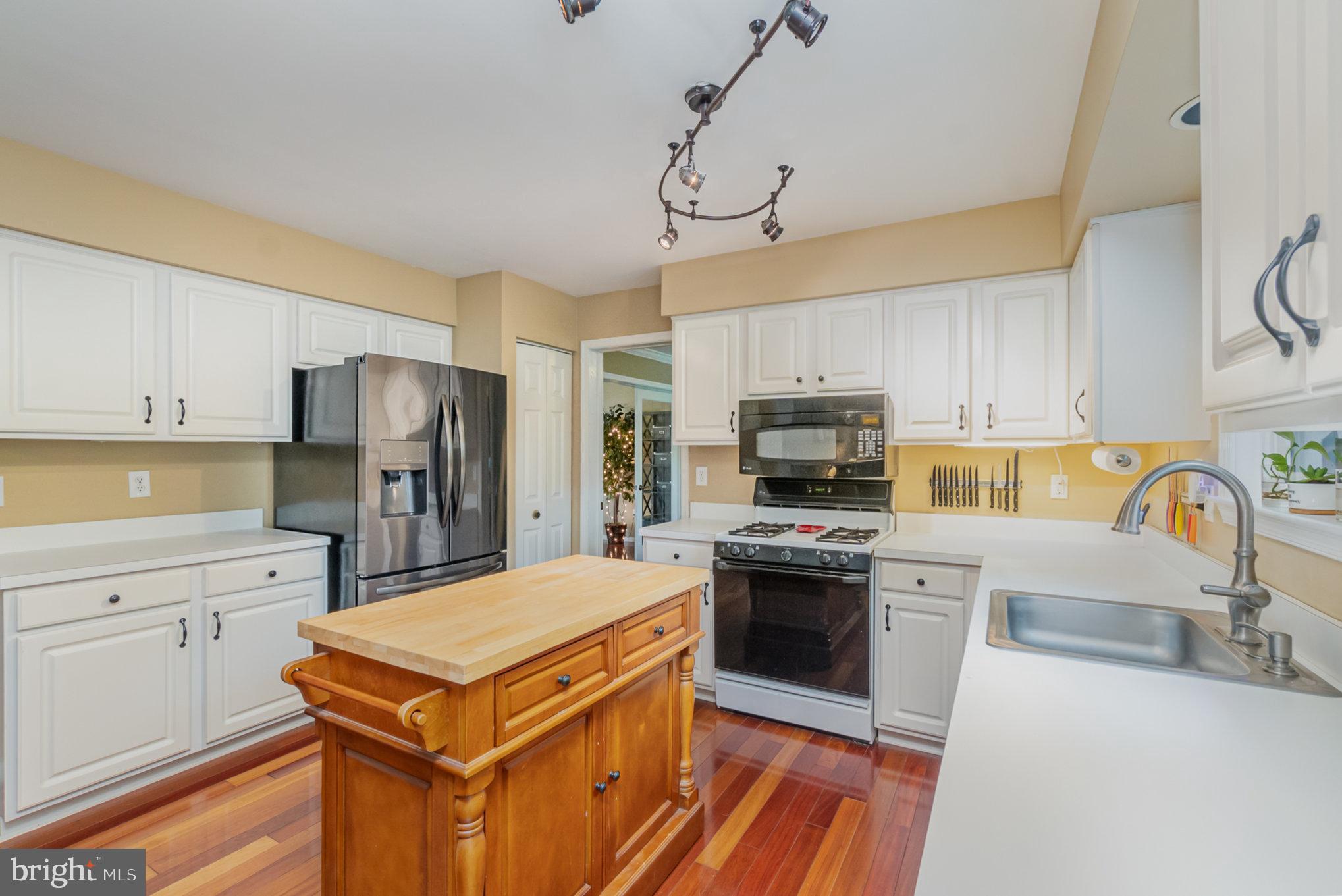 GRACE HARBOUR - Residential