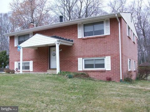 Homes For Sale - 9401 Cheltenham Avenue<br/> CLINTON, MD 20735