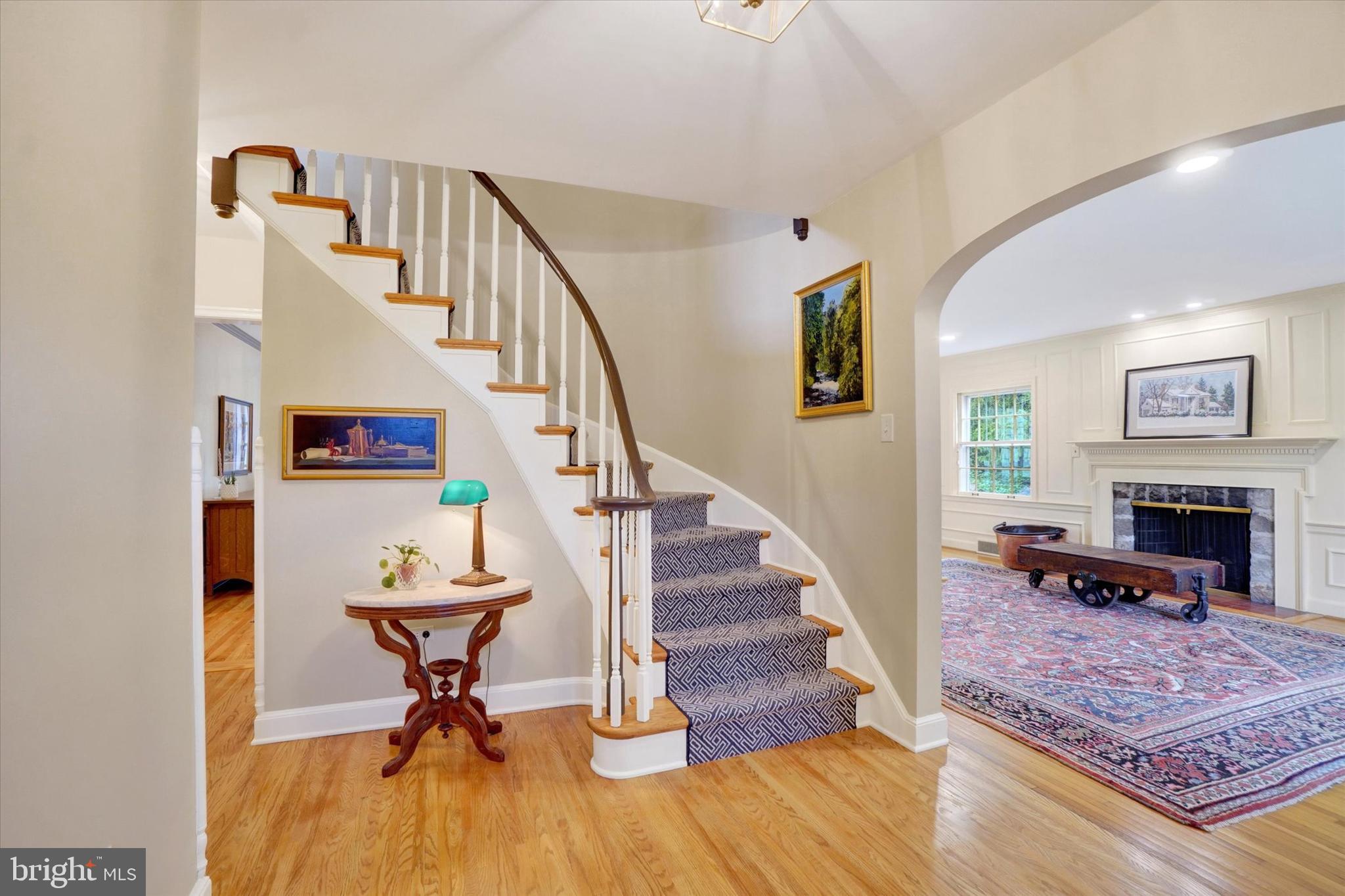 160 EDGEWOOD DRIVE