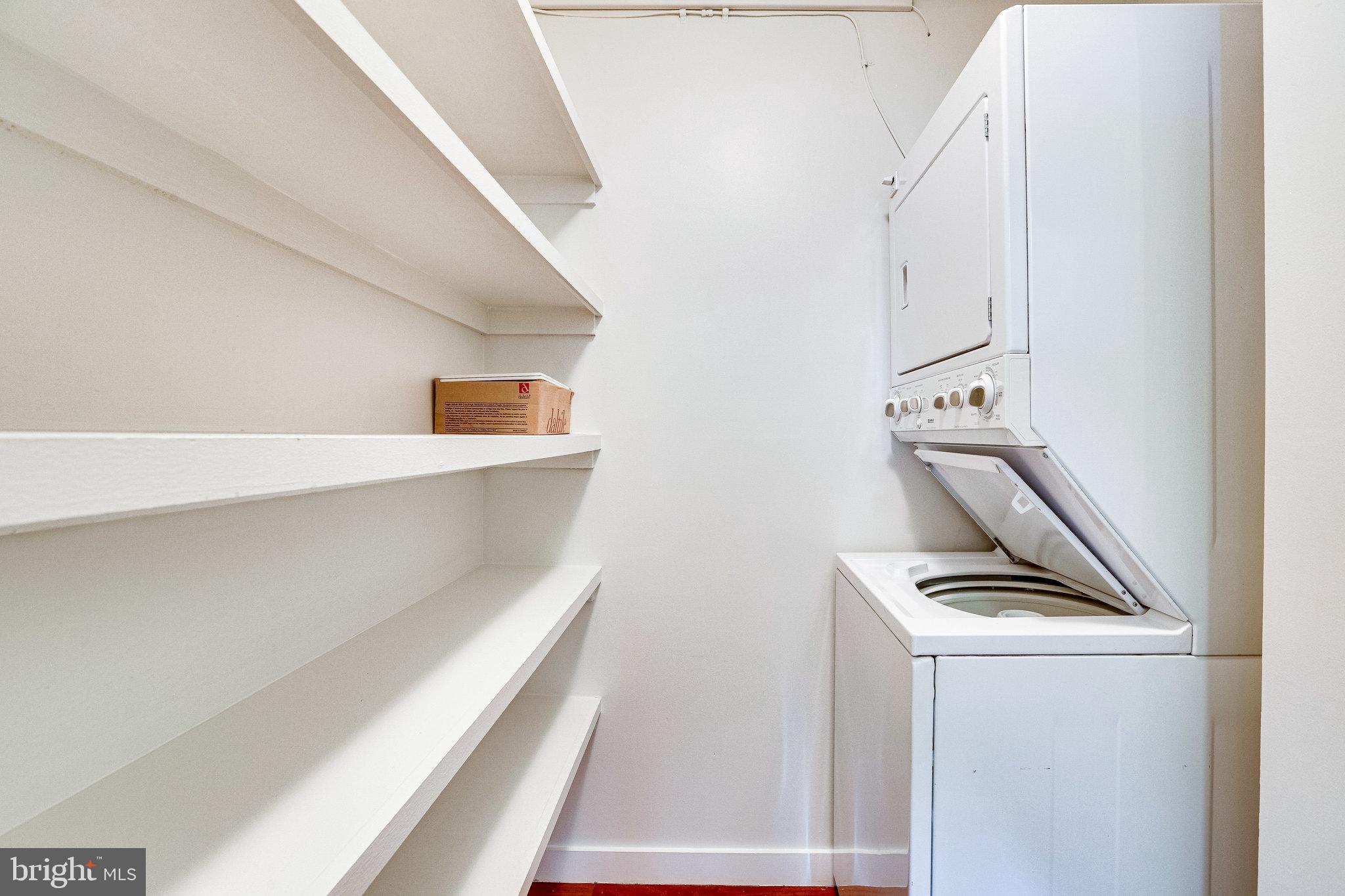 TOWER VILLAS - Residential Lease